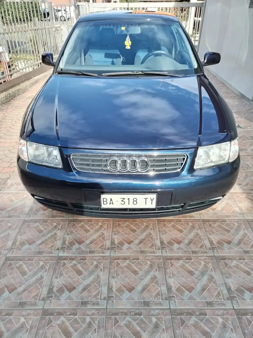 Audi A3 3p 1.6 Attraction - 1