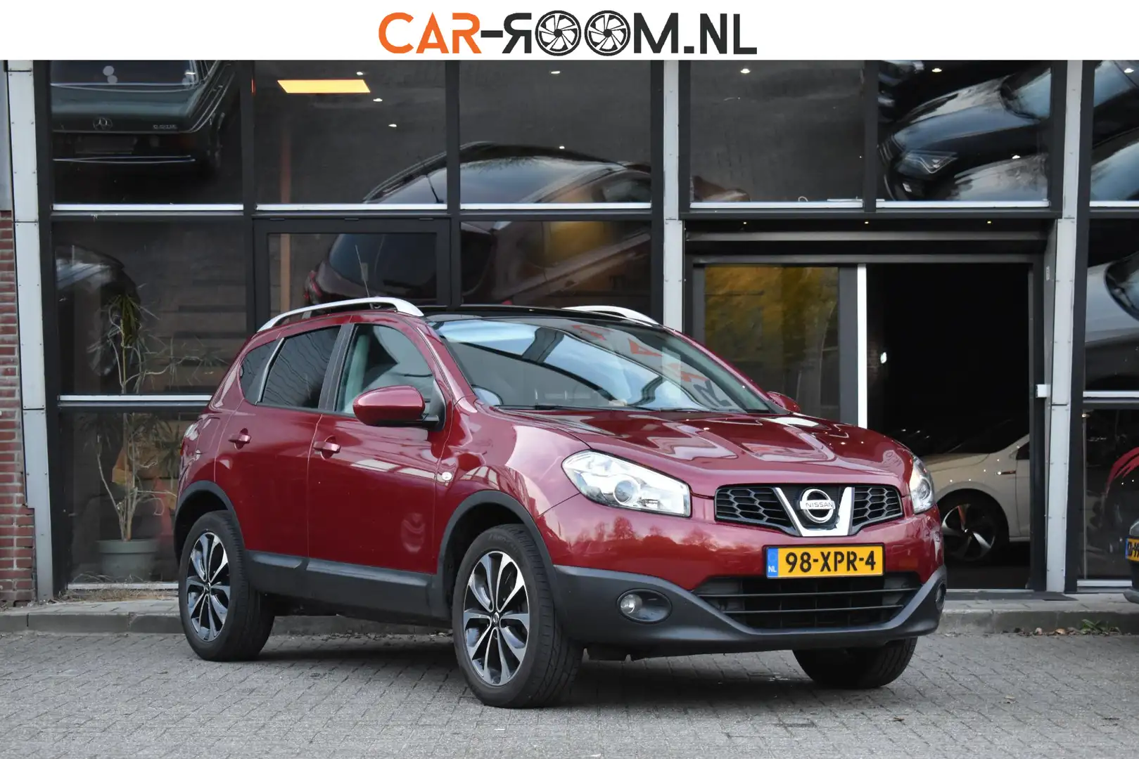 Nissan Qashqai 1.6 Connect Edition Pano Cruise Camera Navi NAP Rouge - 1