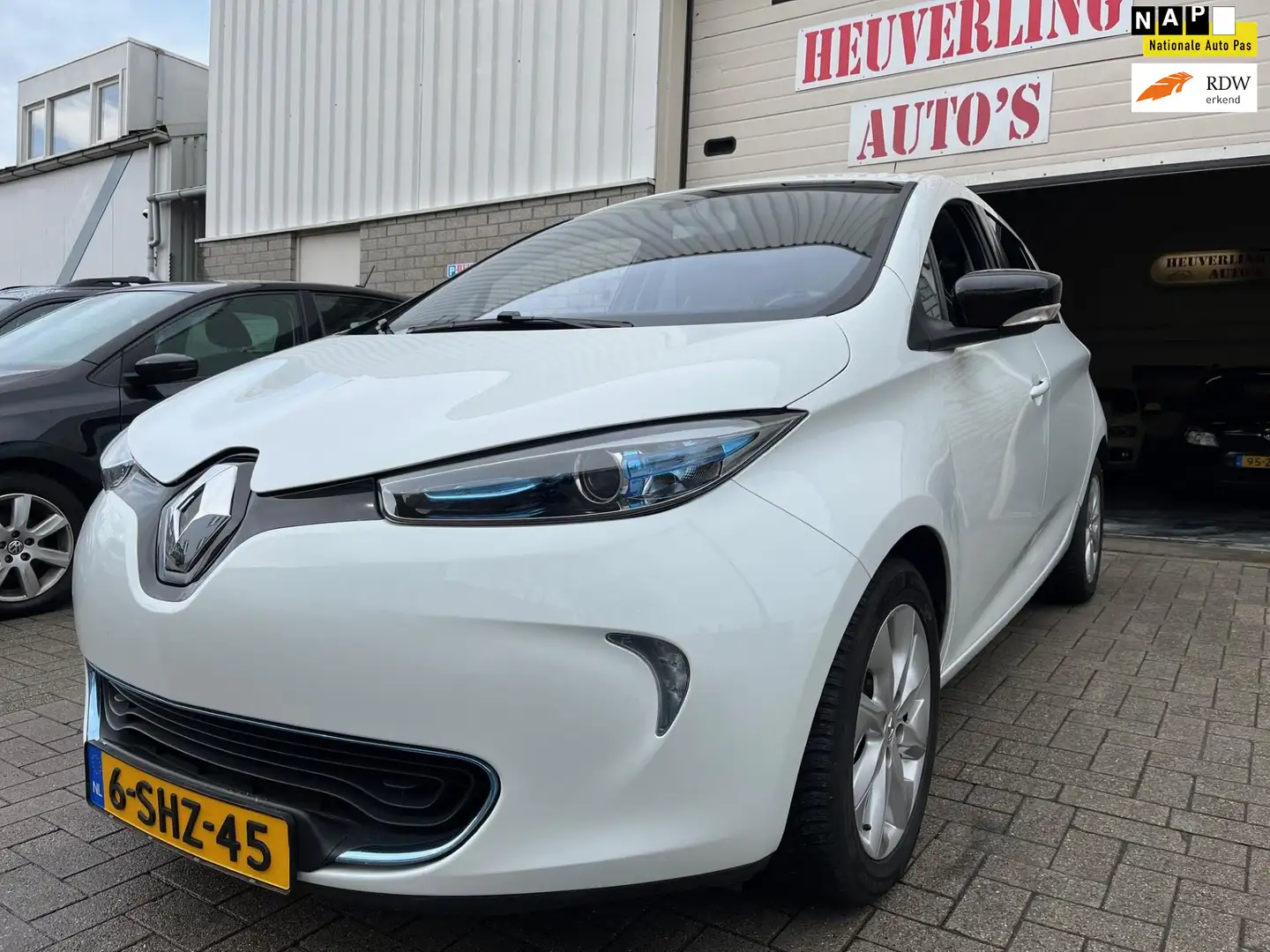 Renault ZOE Q210 Zen Quickcharge 22 kWh (ex Accu) Beyaz - 1