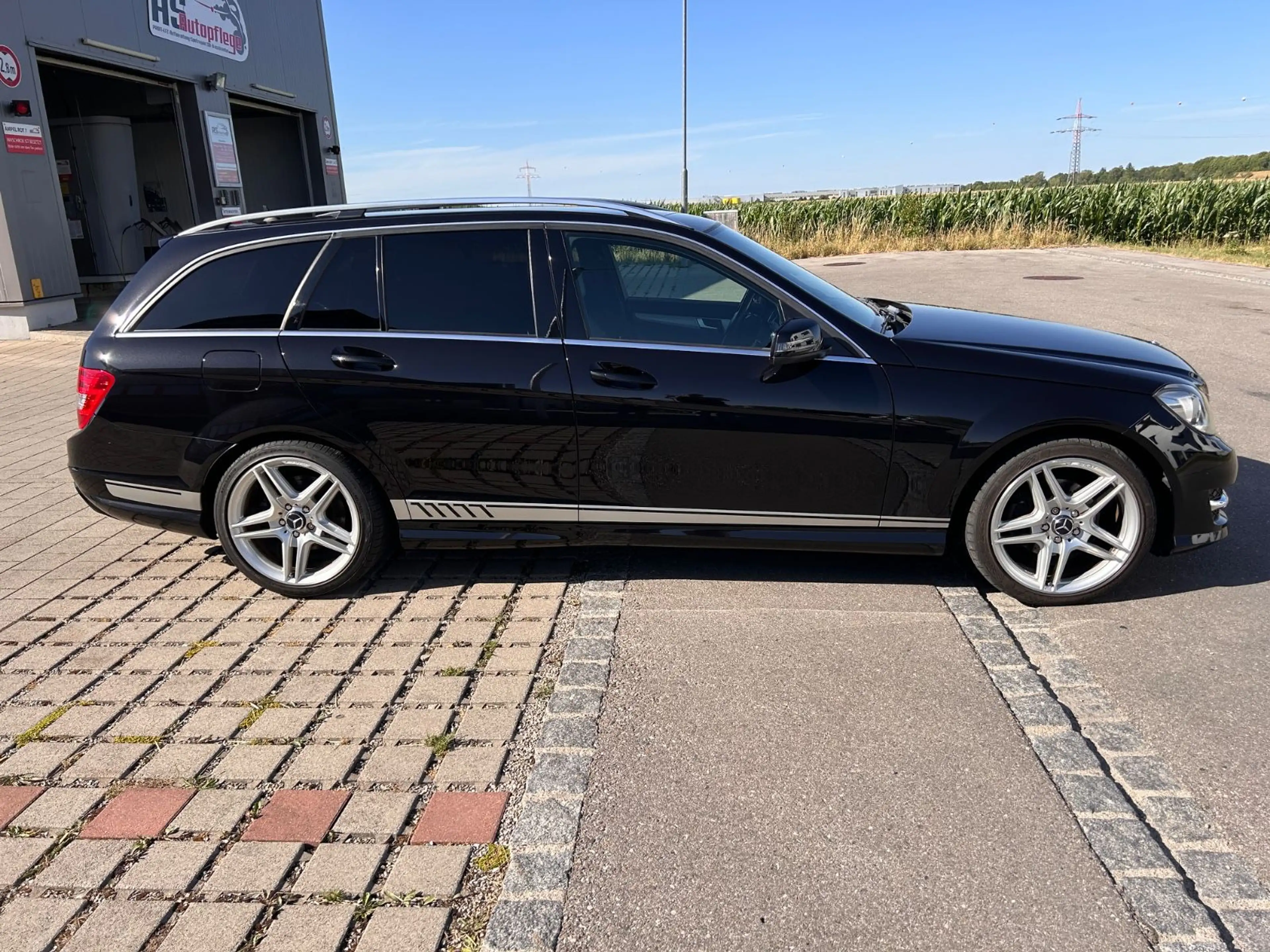 Mercedes-Benz C 250 CGI Avantgarde AMG Paket Harman Kardon — photo 7