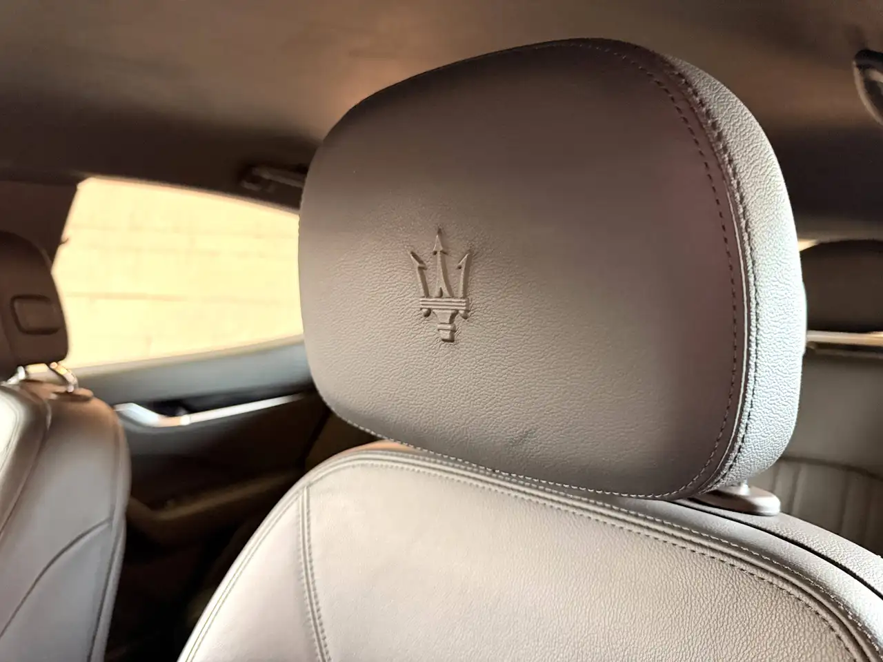Maserati Levante 2023 — фото 13