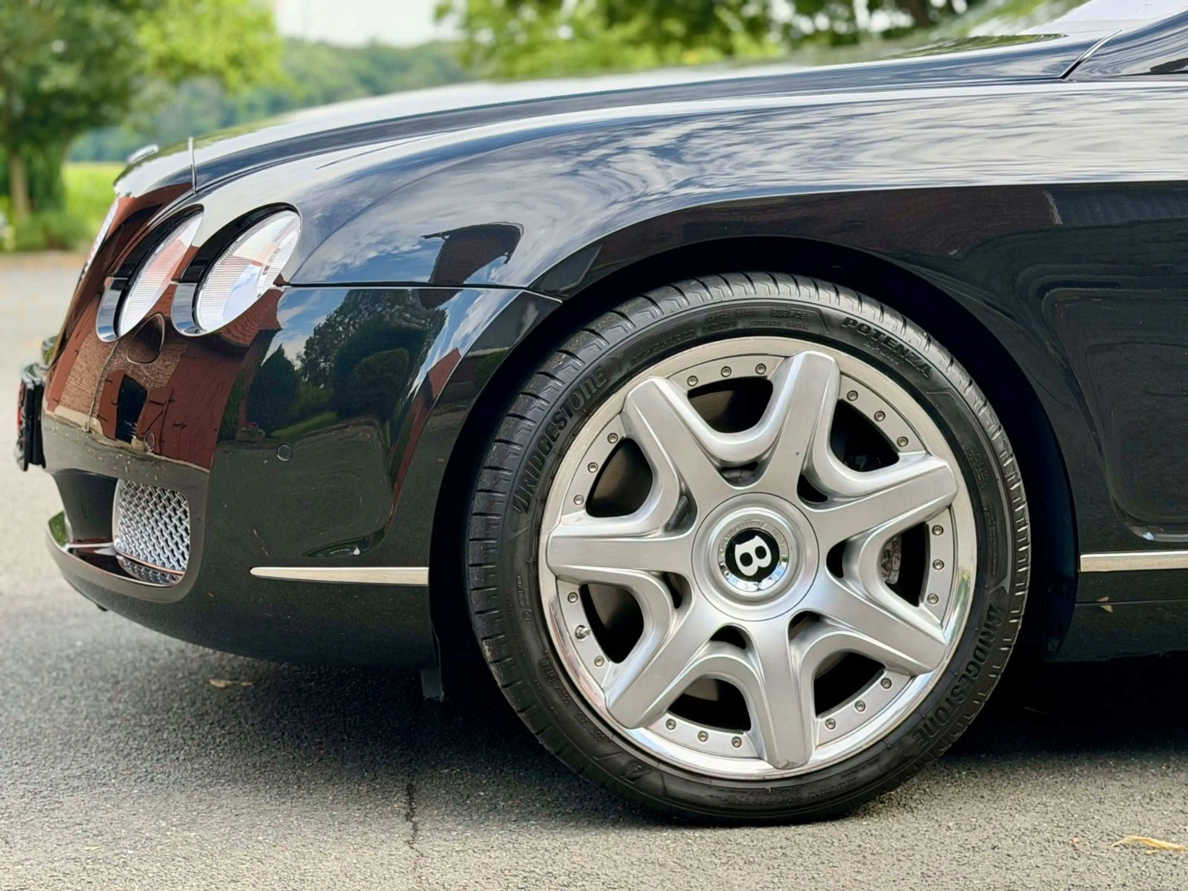 Bentley Continental GT *Mulliner - Exclusive* — photo 10