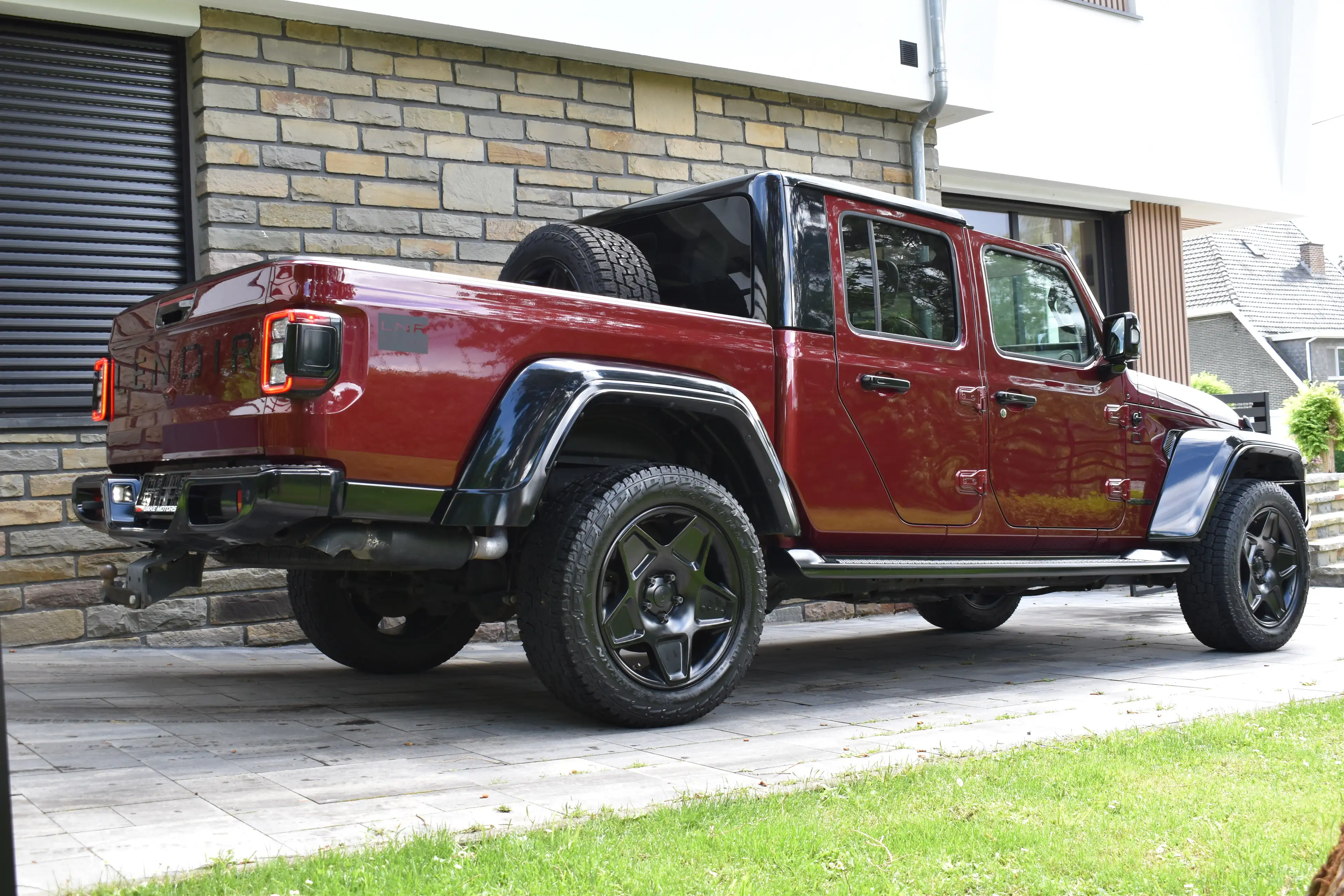 Jeep Gladiator Gladiator 3.0 V6 4WD ATX Sport ** LENOIR** — photo 6