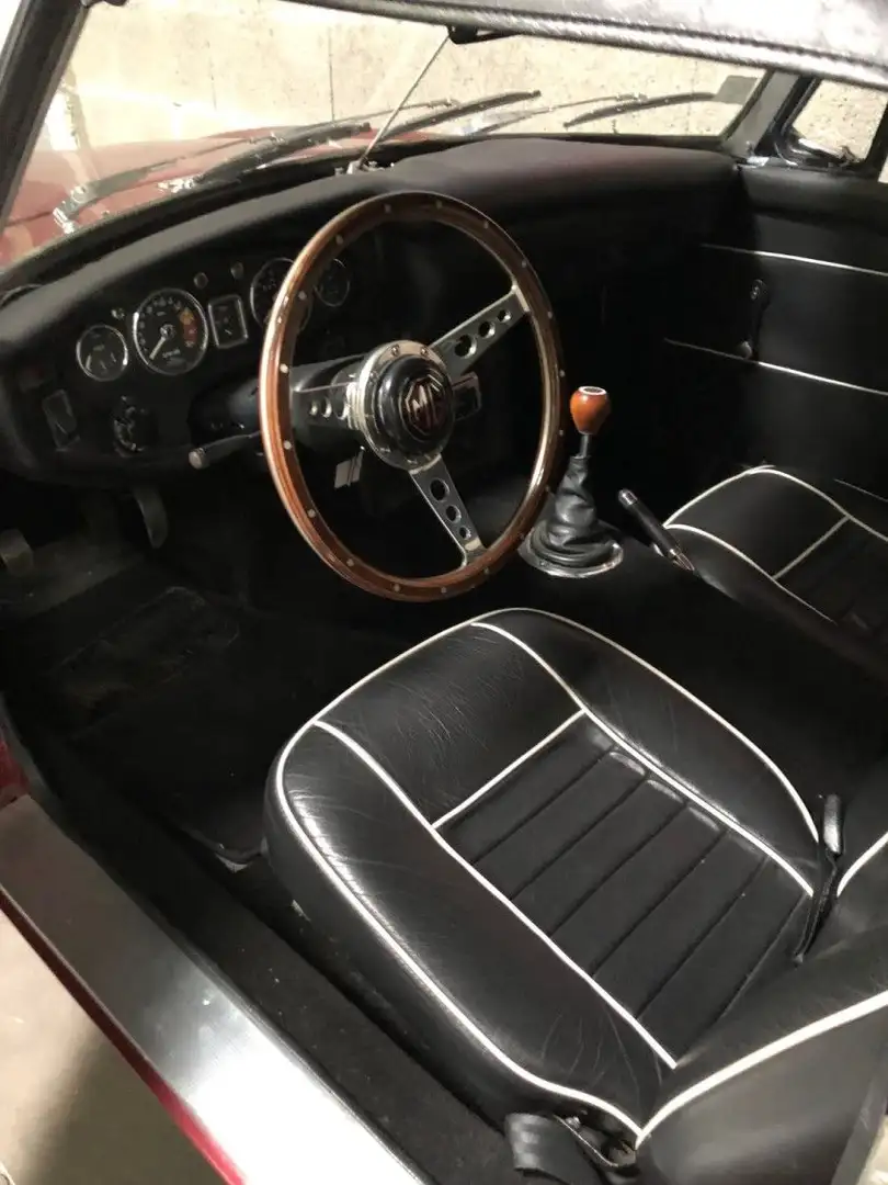 MG MGB Arany - 2