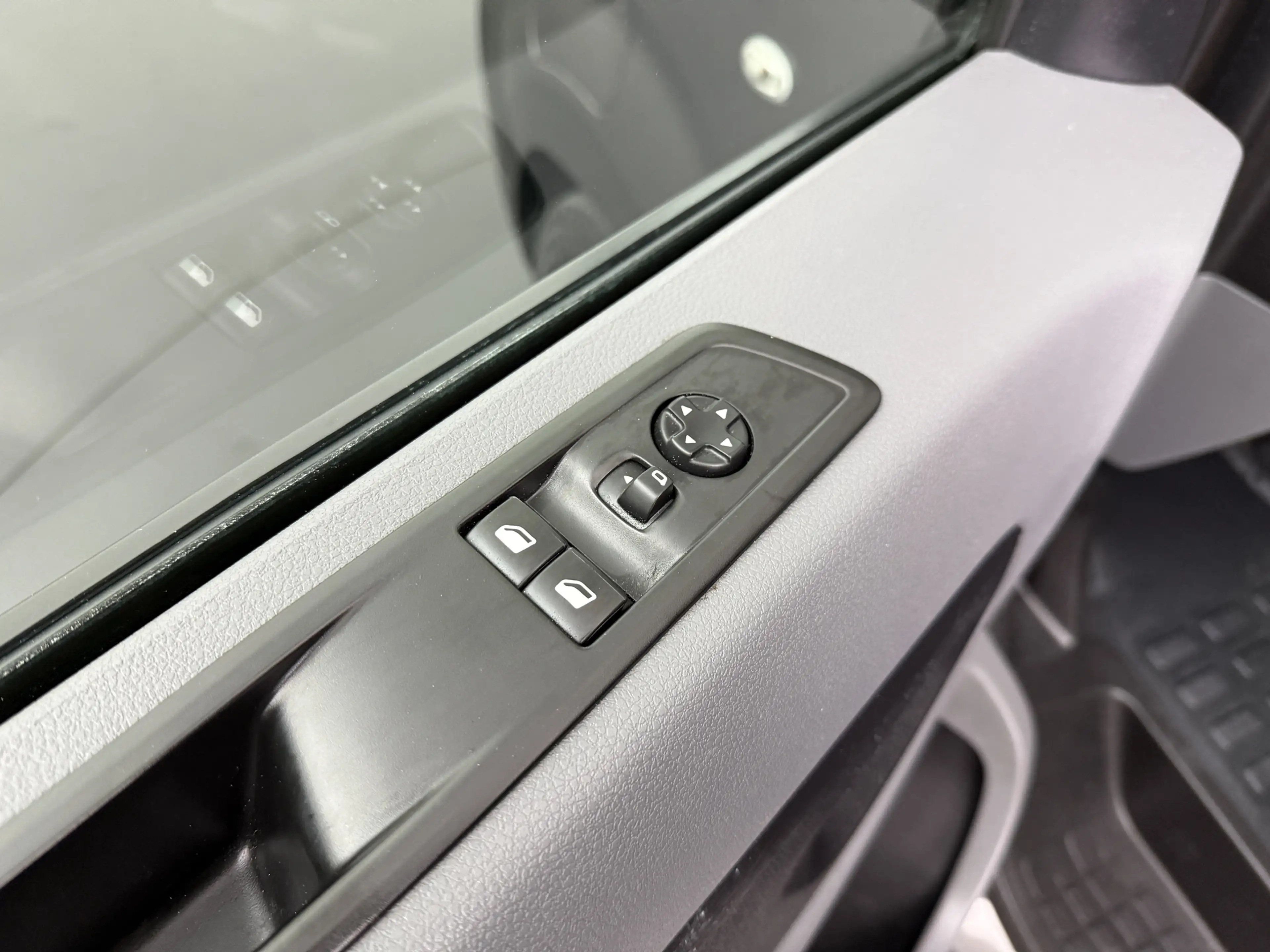 Peugeot e-Expert Lang 75 kWh | Elektrisch | Multimedia | Camera | A — photo 8