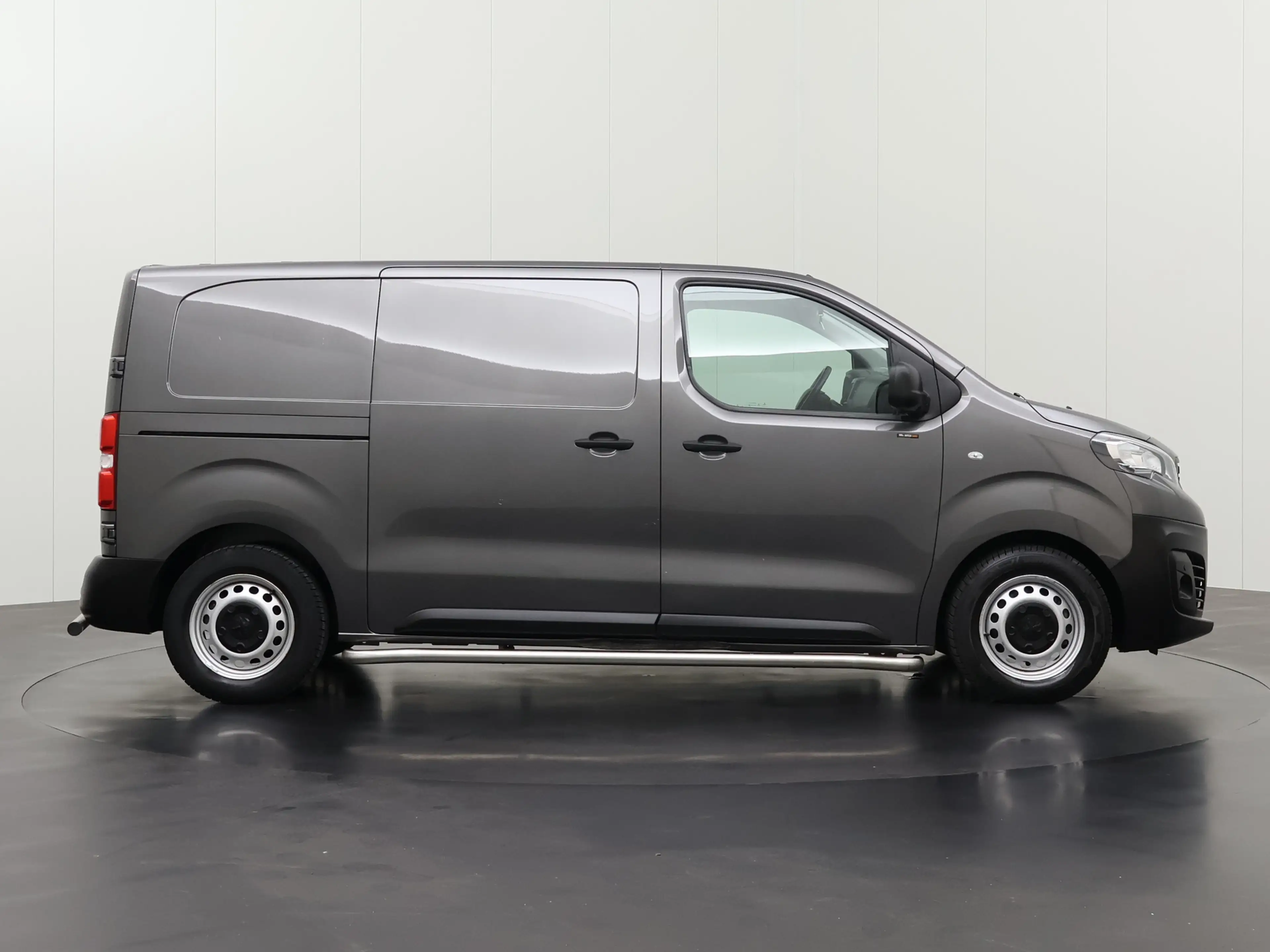Peugeot e-Expert Lang 75 kWh | Elektrisch | Multimedia | Camera | A — photo 13