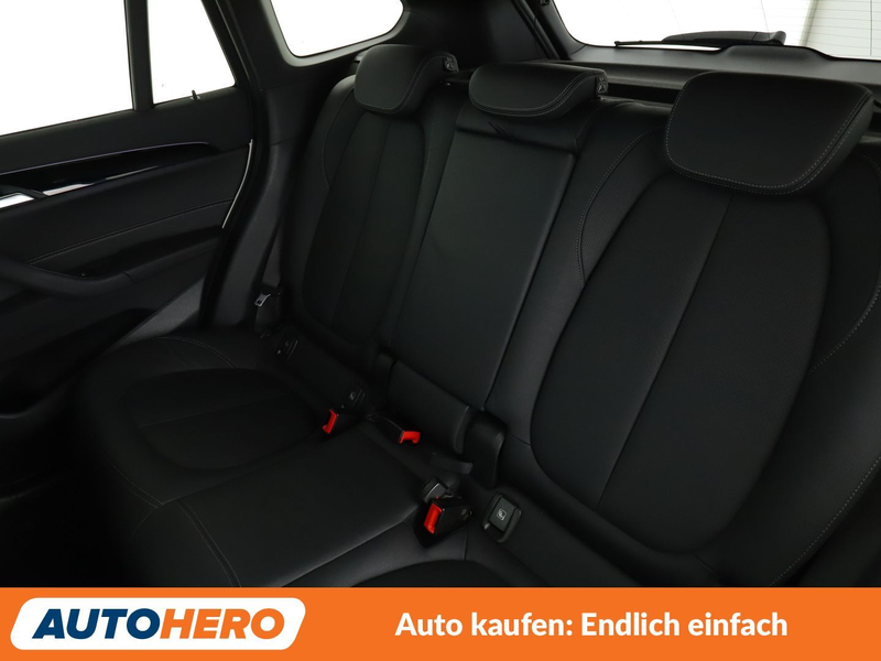 BMW X1 xDrive 25e M Sport Aut.*NAVI*TEMPO*CAM*PDC* — photo 14