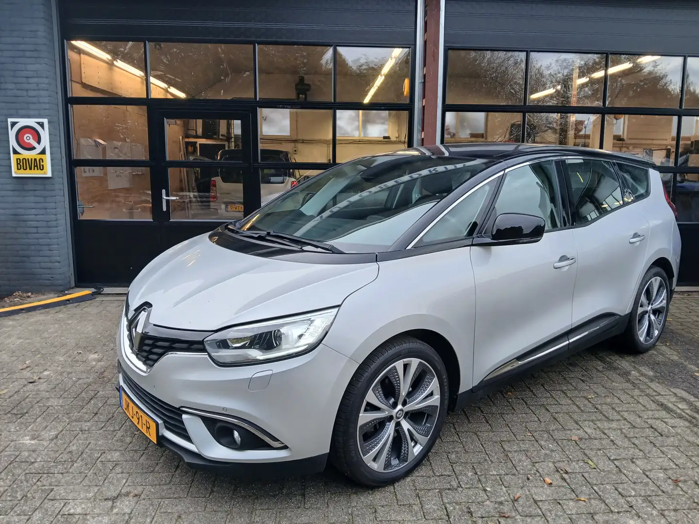 Renault Grand Scenic 1.3 TCe Limited 7p. Gris - 1
