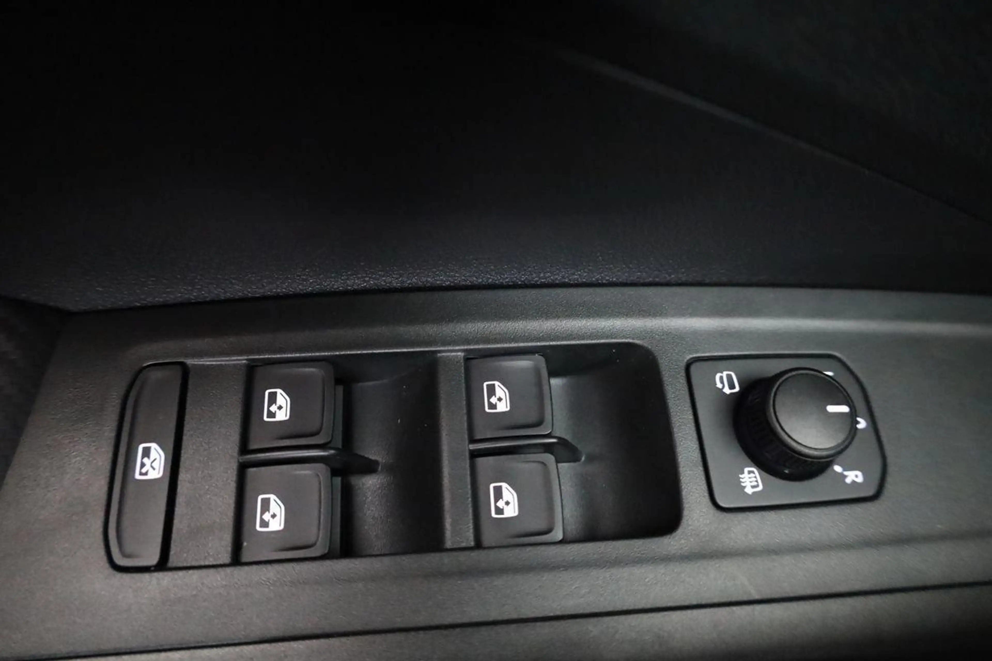 Skoda Fabia Monte Carlo 1.0 TSI DSG Carlo, LED, Kamera, Tem... — photo 7
