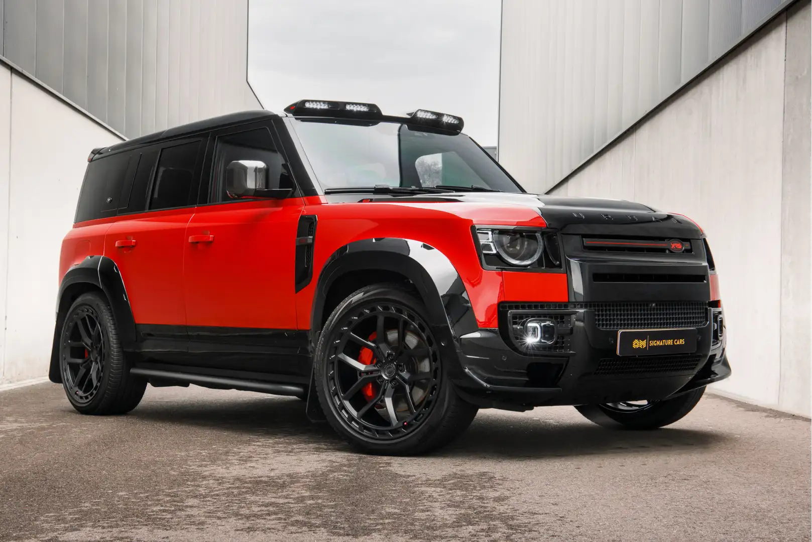 Land Rover Defender 110 URBAN XRS WIDETRACK V8 P525 1of25 Limited Carb Rojo - 1