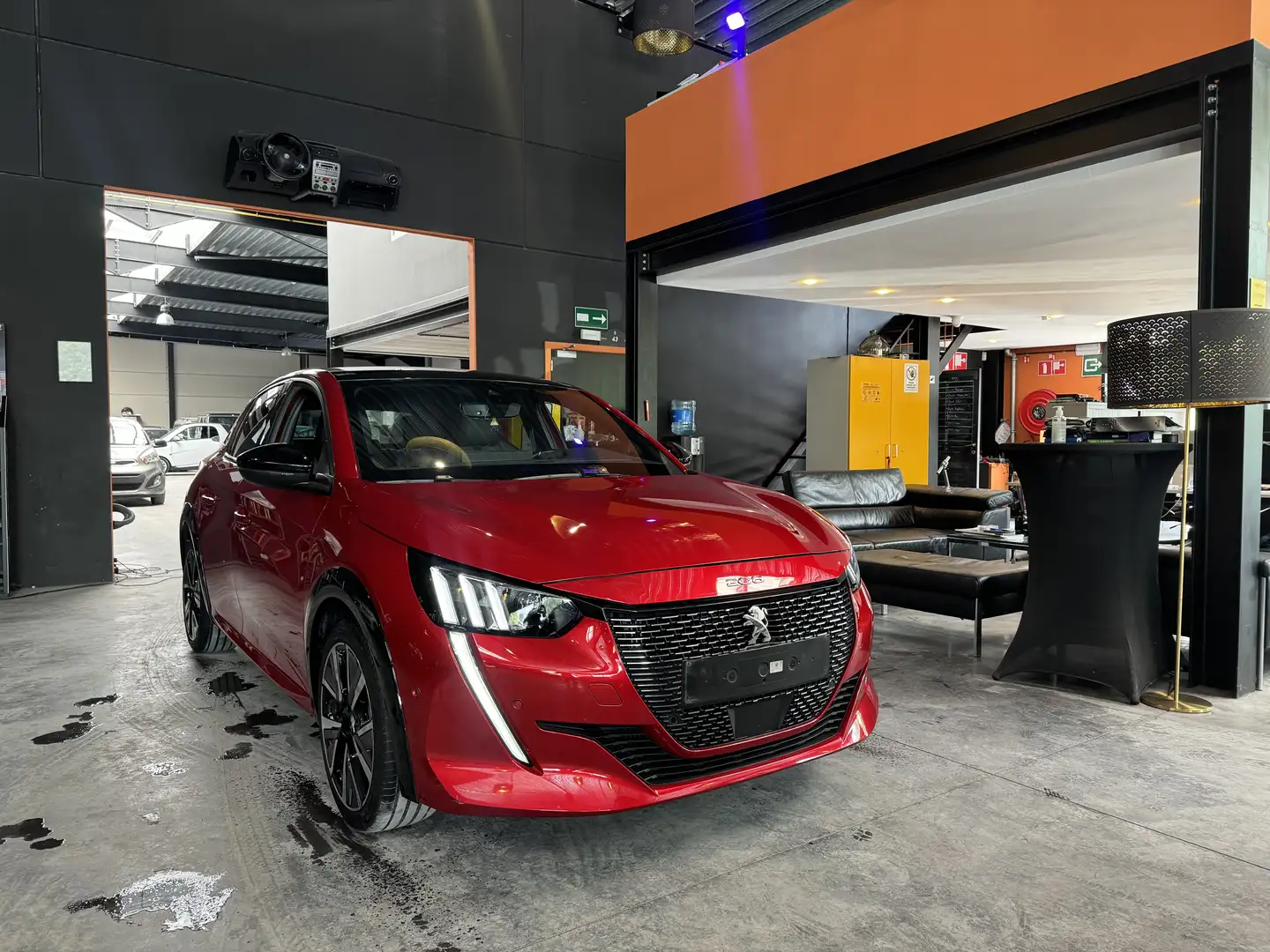 Peugeot 208 GT 1.2 - COCKPIT 3D - FULL OPTION - FULL CARNET Rouge - 1