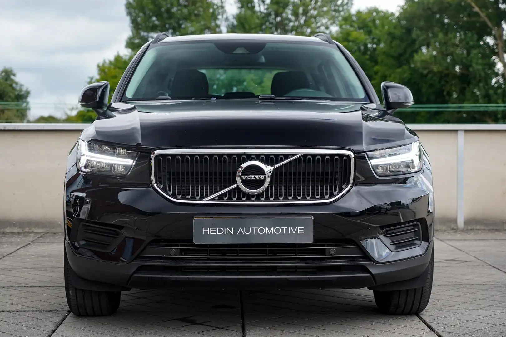 Volvo XC40 1.5 T2 Momentum Core | Apple Carplay / Android Aut Noir - 2