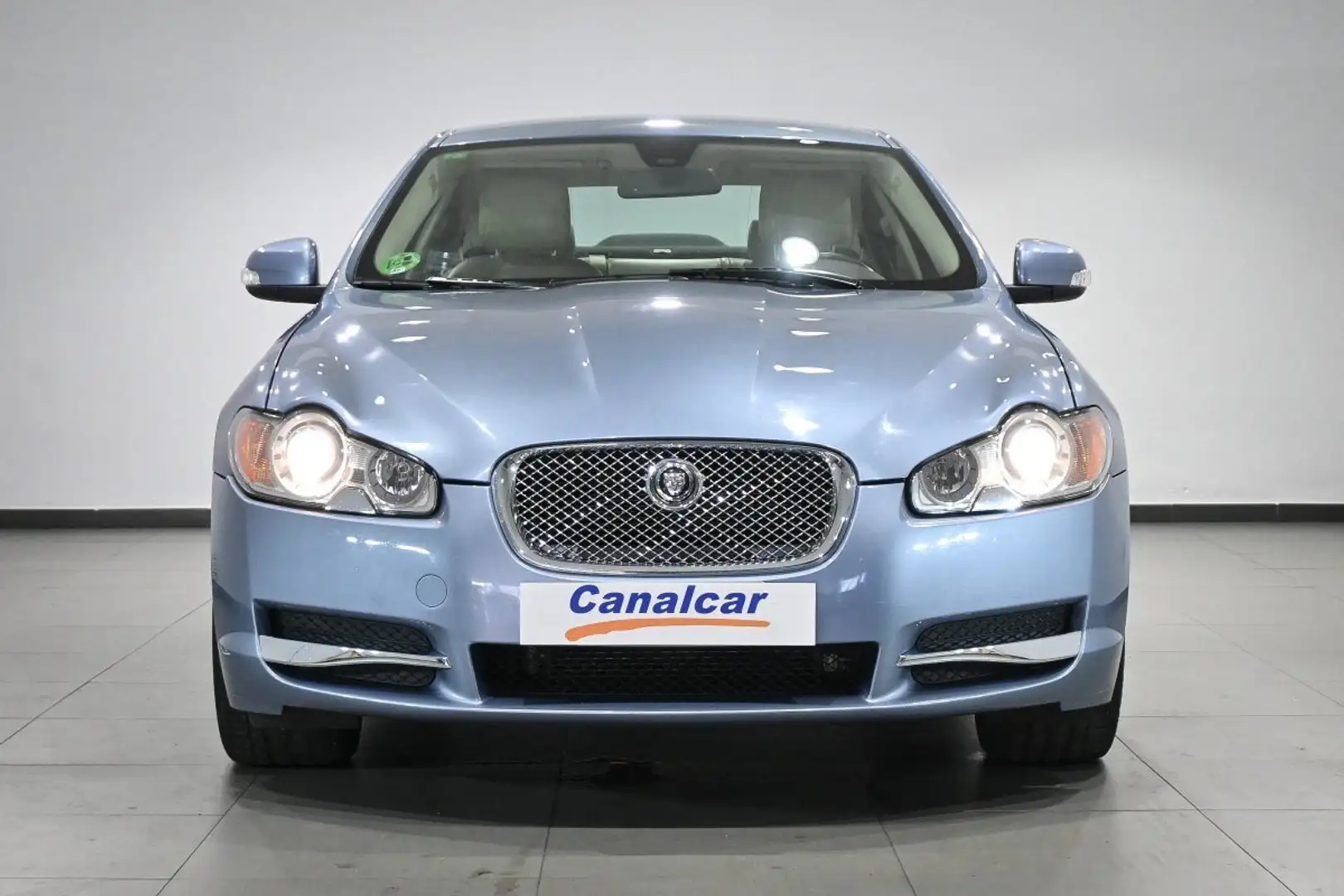 Jaguar XF 4.2 V8 Premium Luxury Aut. Bleu - 2