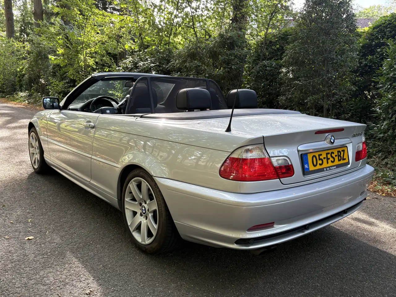 BMW 330 323Ci Executive, foto 3