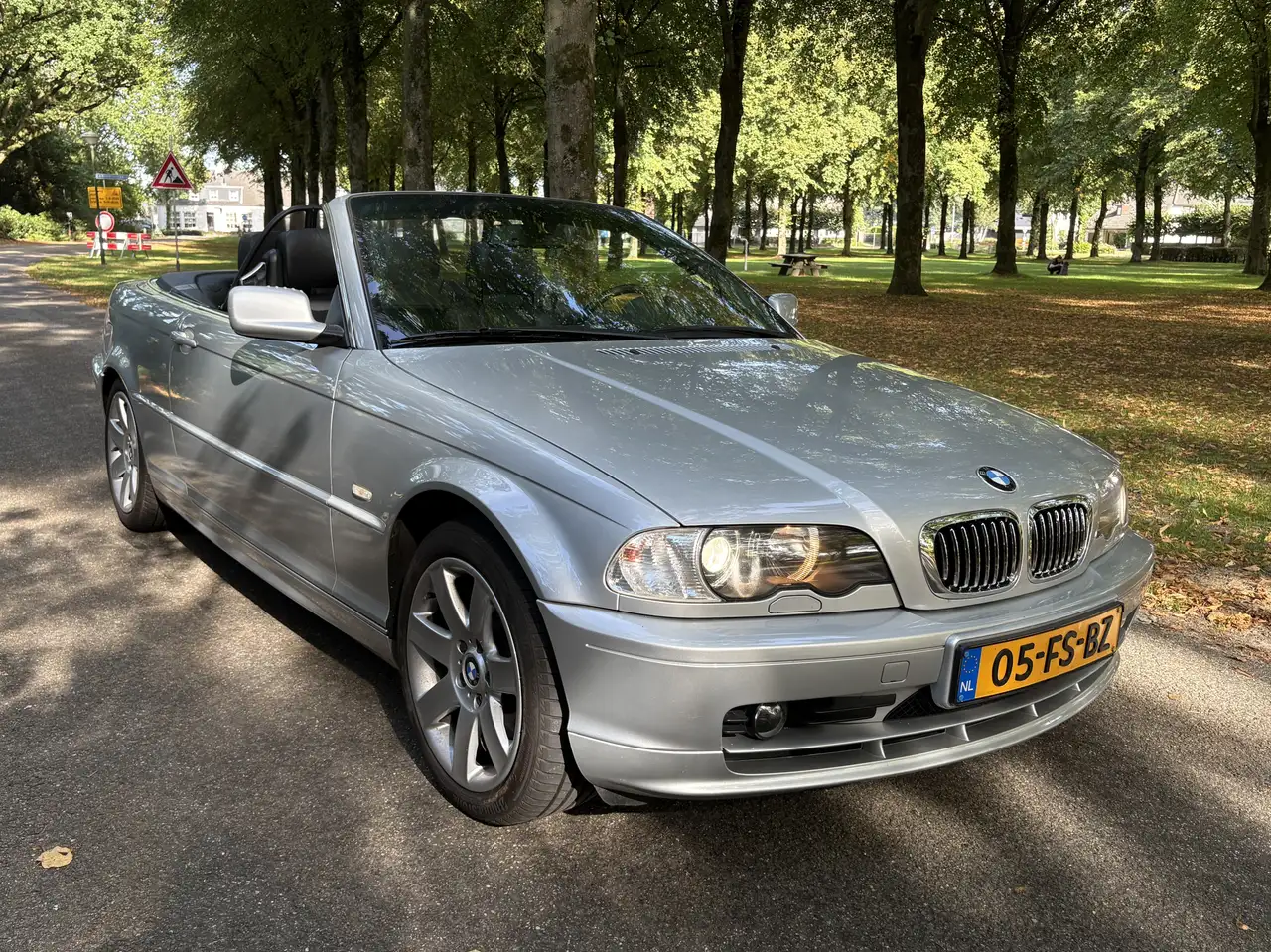 BMW 330 323Ci Executive, foto 2