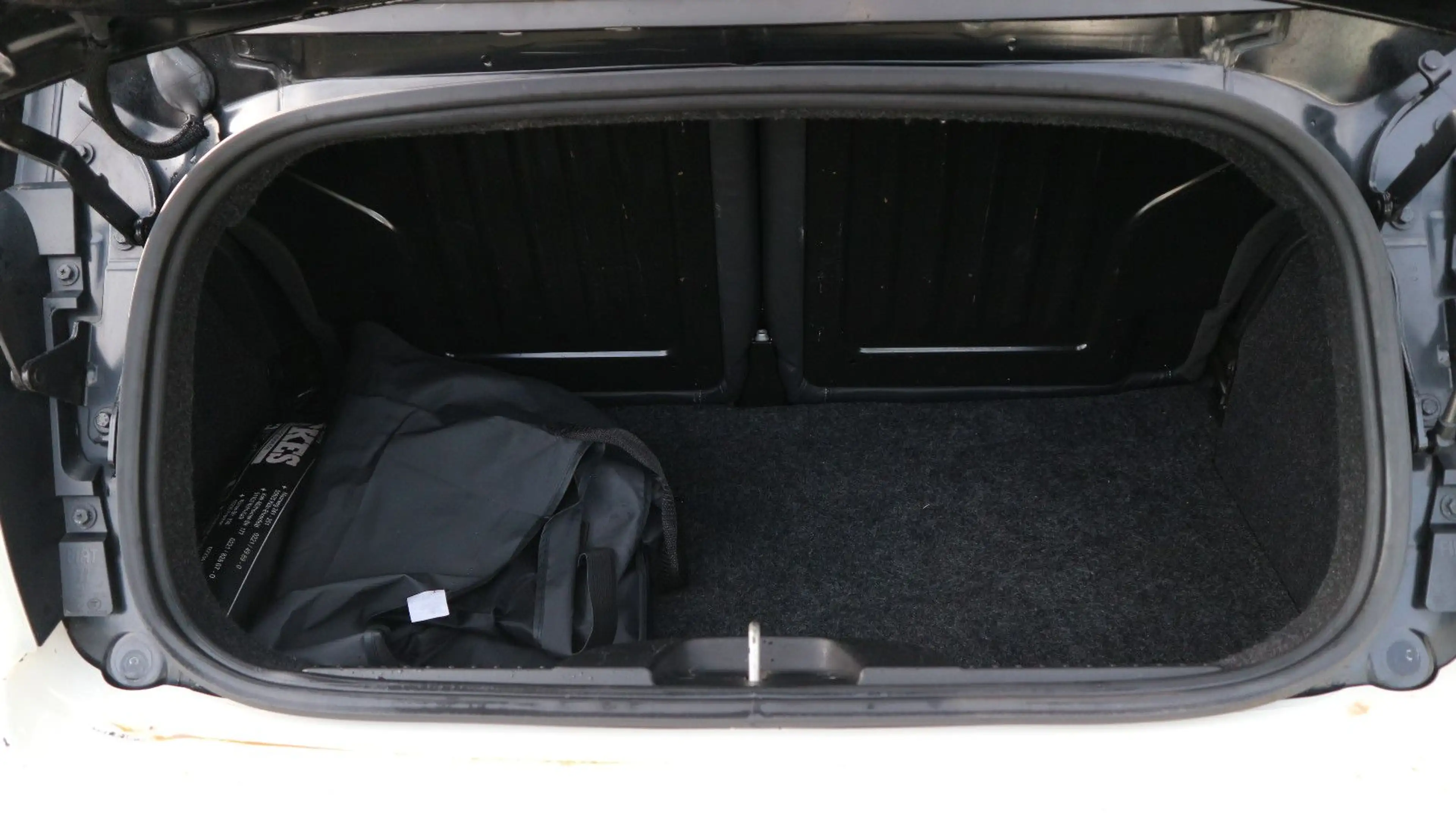 Abarth 500 Cabrio Basis Abarth Umbau Leder/Auto./Navi. — photo 15