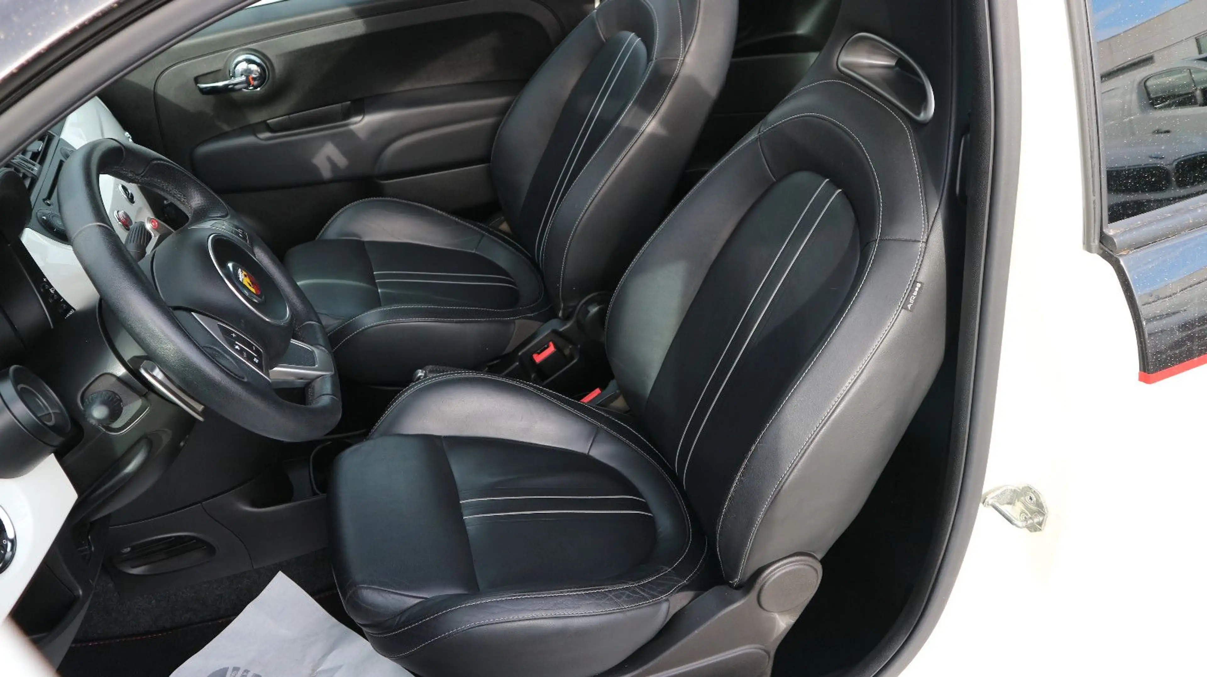 Abarth 500 Cabrio Basis Abarth Umbau Leder/Auto./Navi. — photo 11