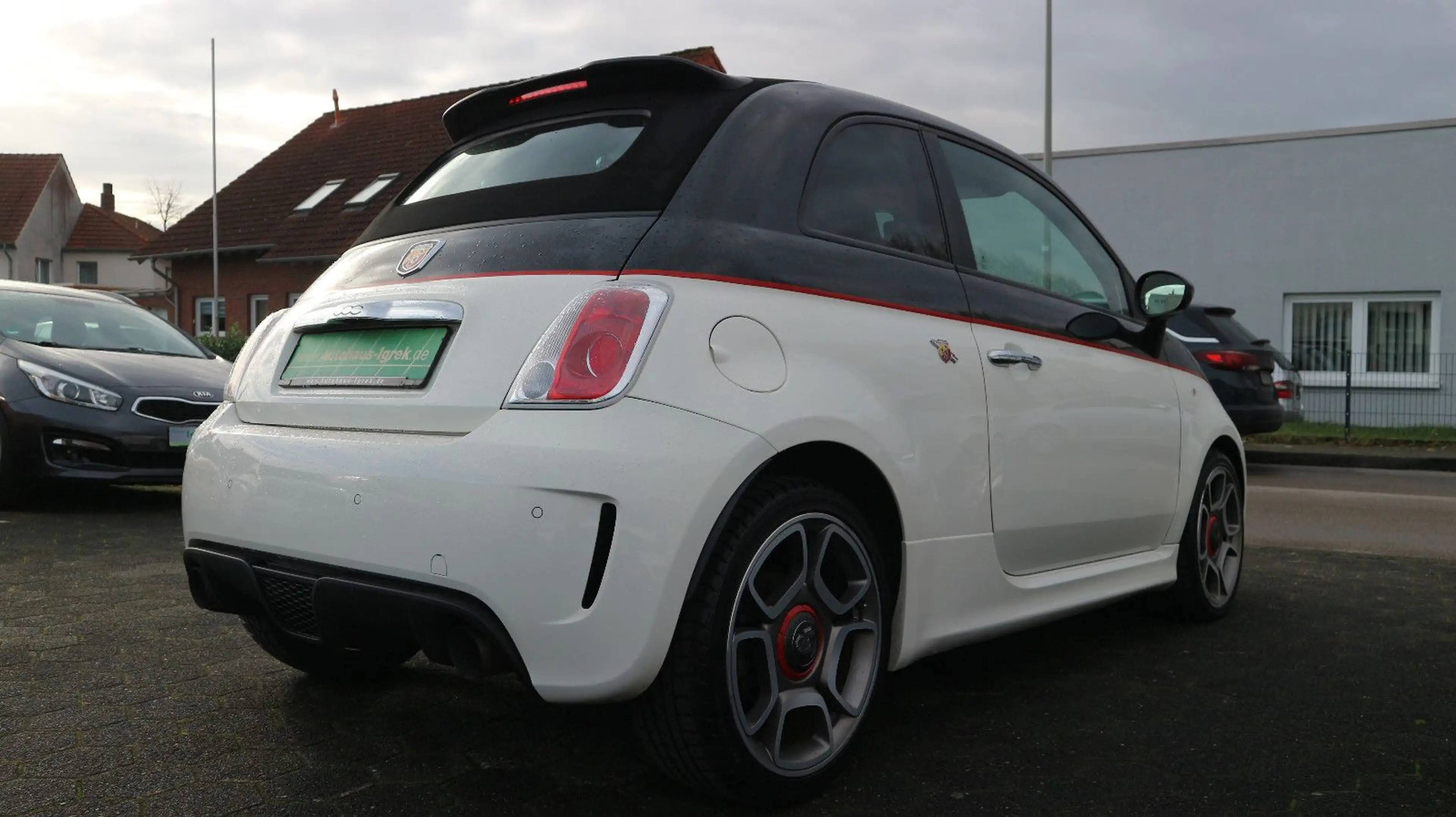 Abarth 500 Cabrio Basis Abarth Umbau Leder/Auto./Navi. — photo 8