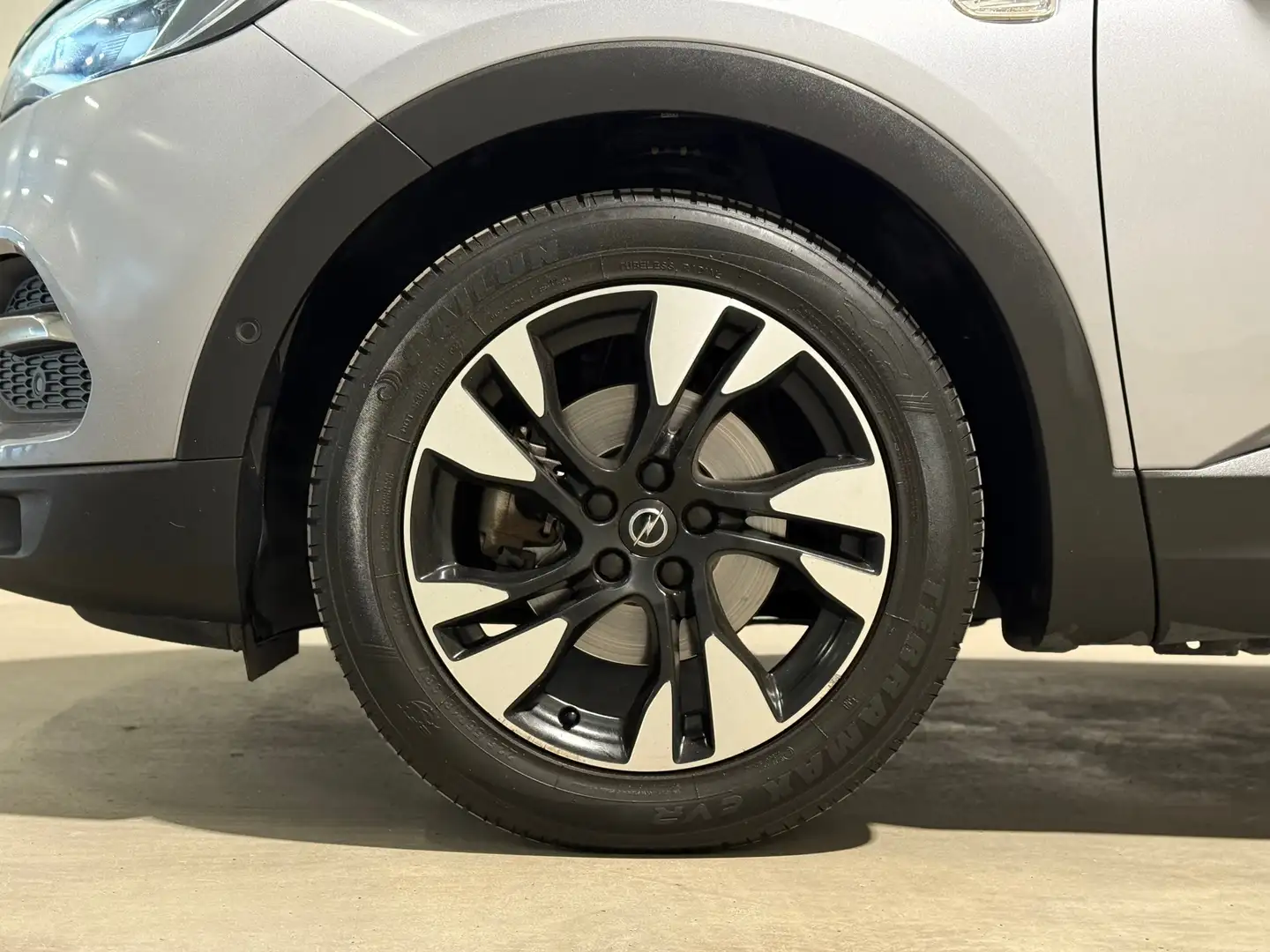 Opel Grandland X 1.2 Turbo Business 2021 LED CAMERA NAVI CRUISE Gris - 2