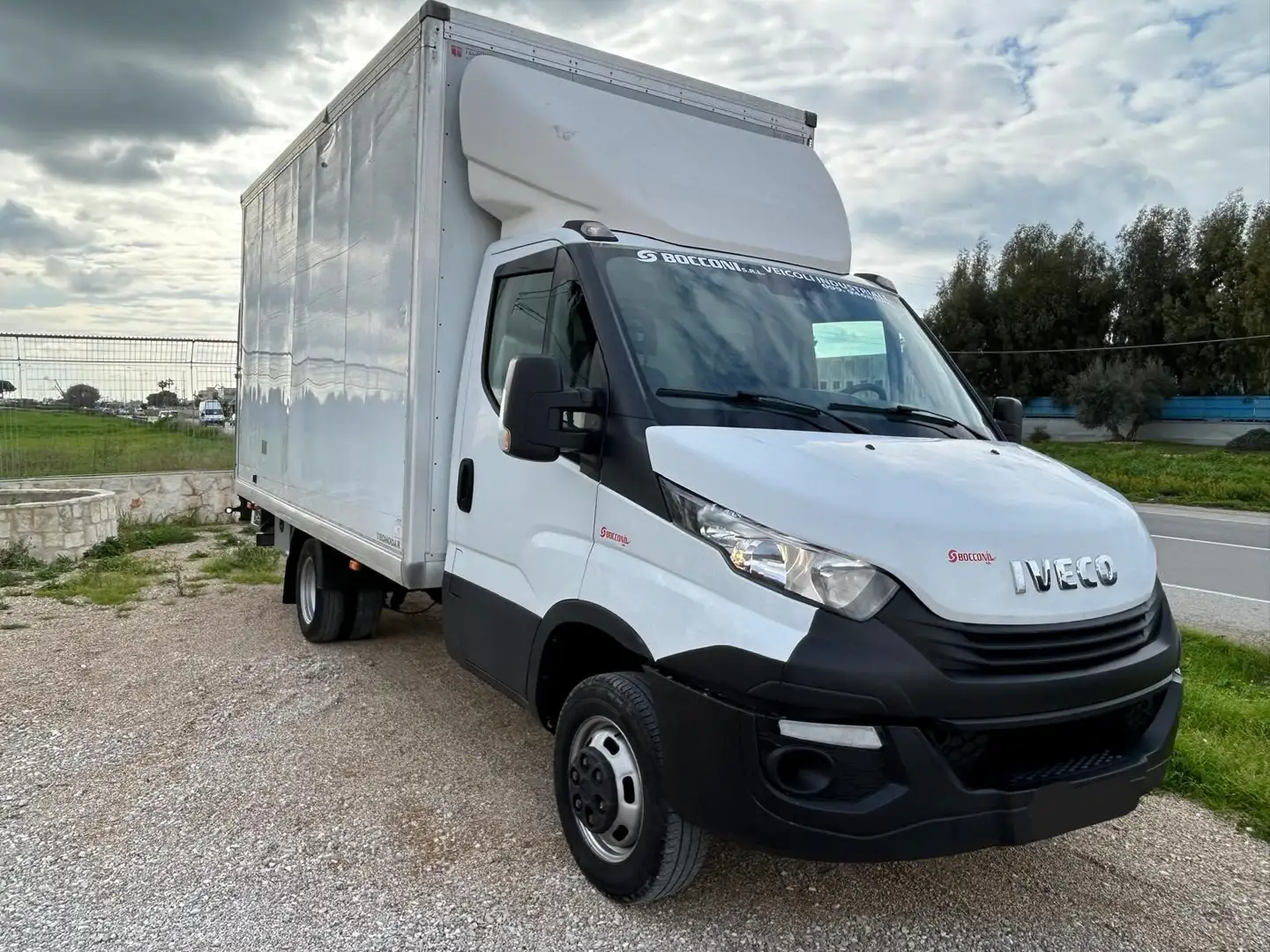 Iveco Daily 35-140 Blanc - 1