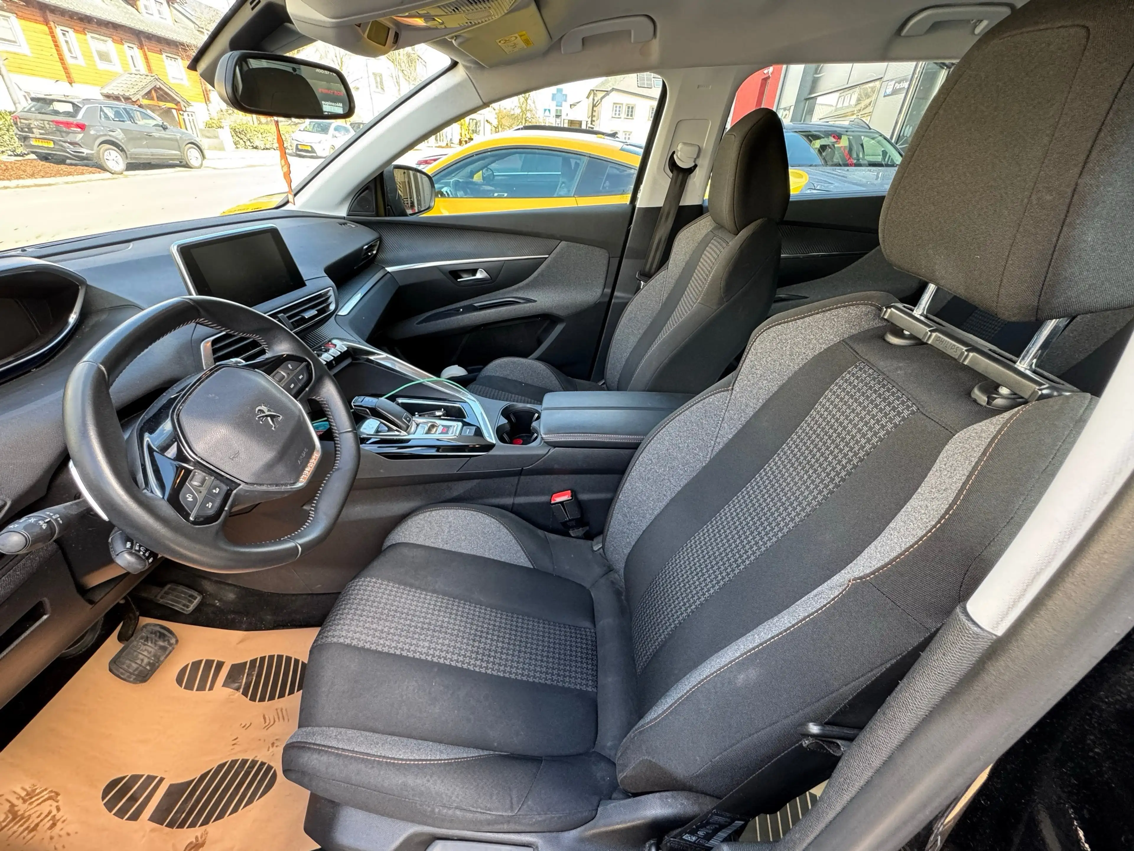 Peugeot 5008 5008 — photo 15