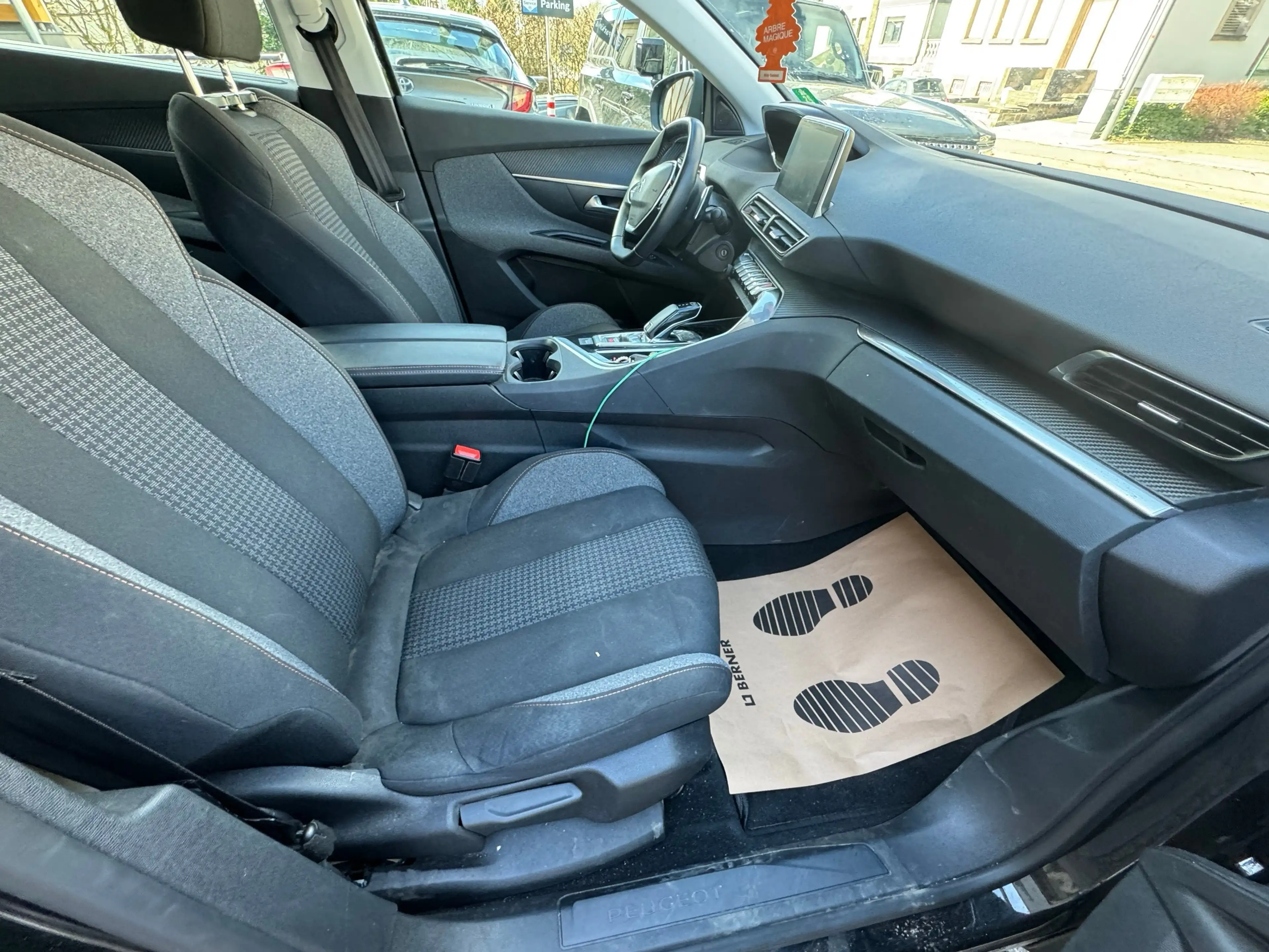 Peugeot 5008 5008 — photo 14