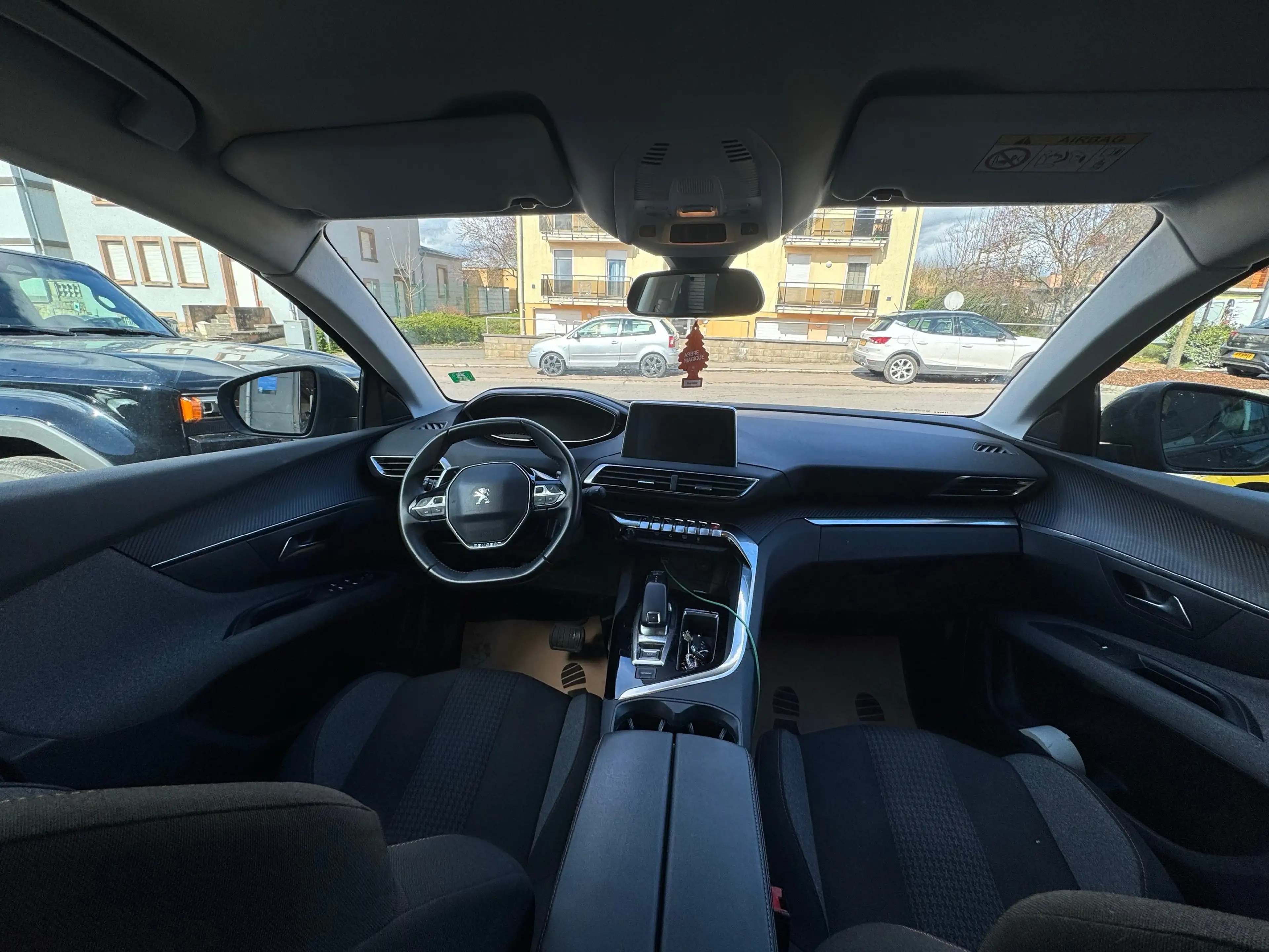 Peugeot 5008 5008 — photo 13