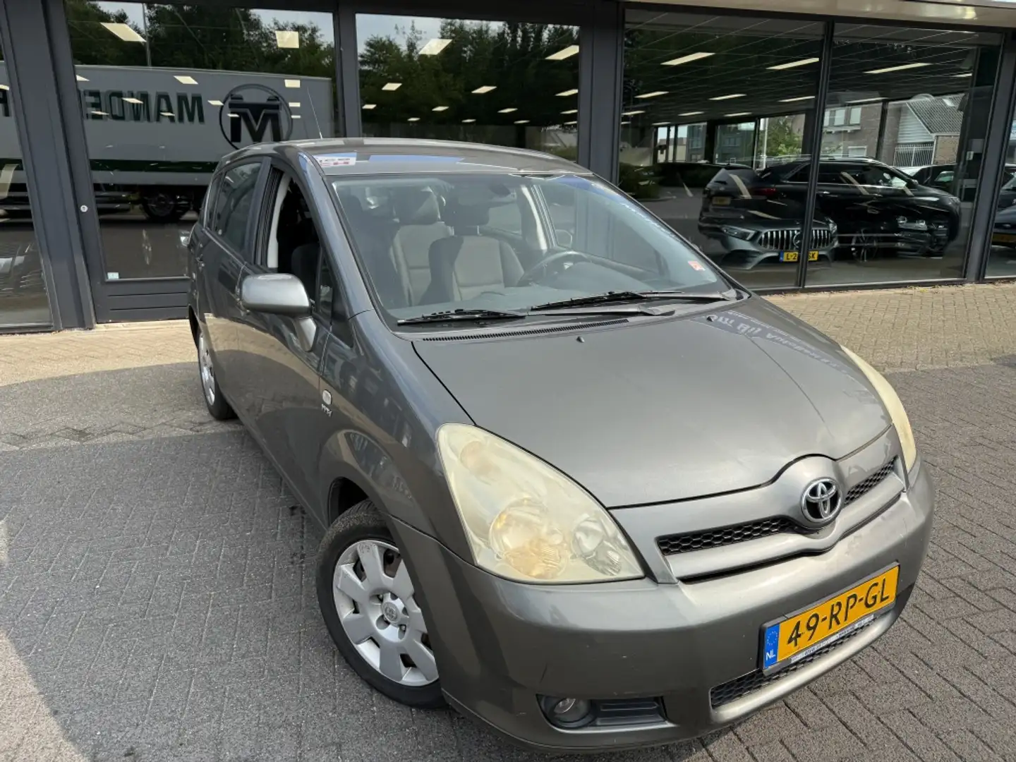 Toyota Corolla Verso 1.8 VVT-i Sol 7p. Gris - 2