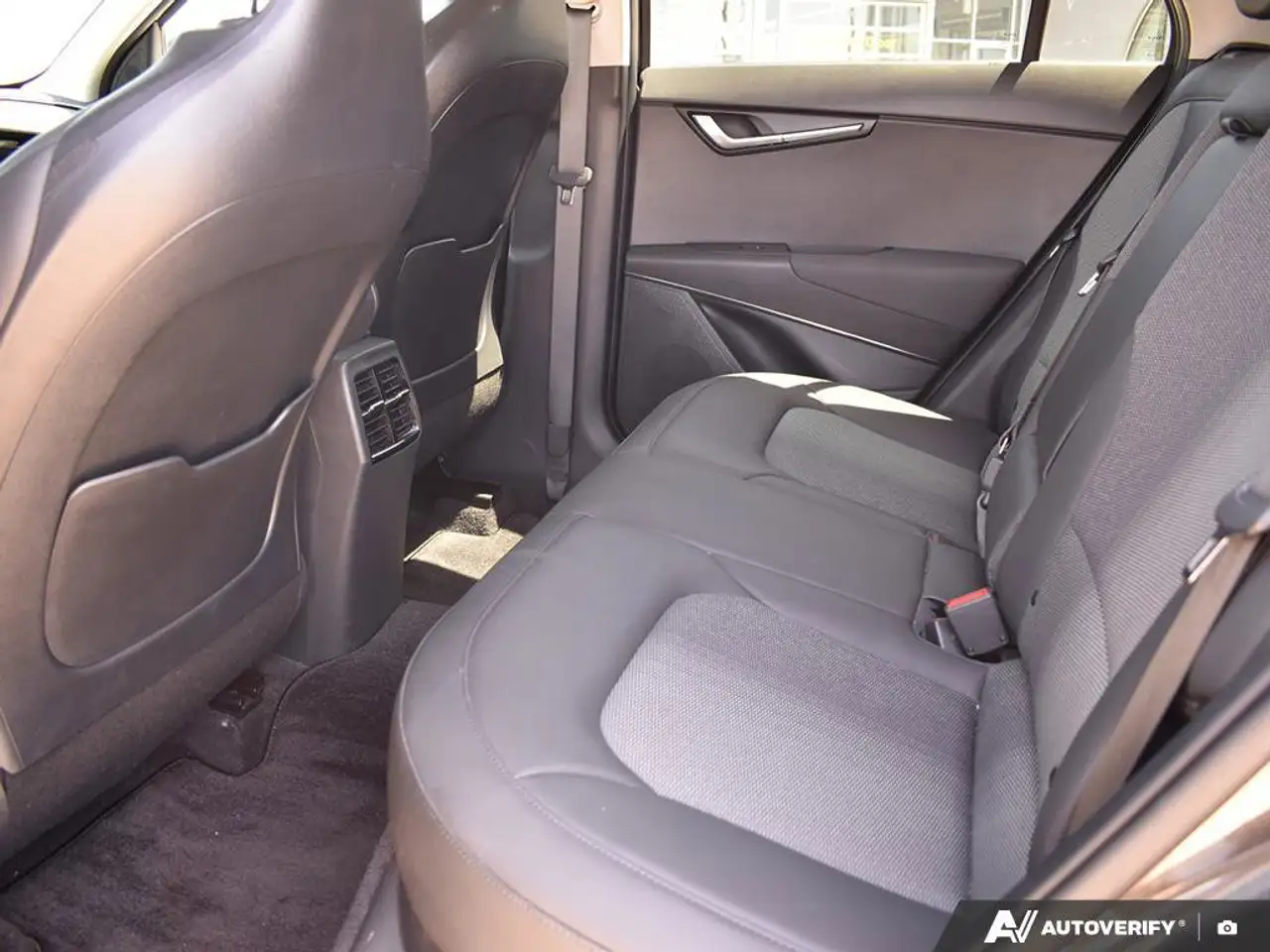 Kia Niro fotografie Kia Niro