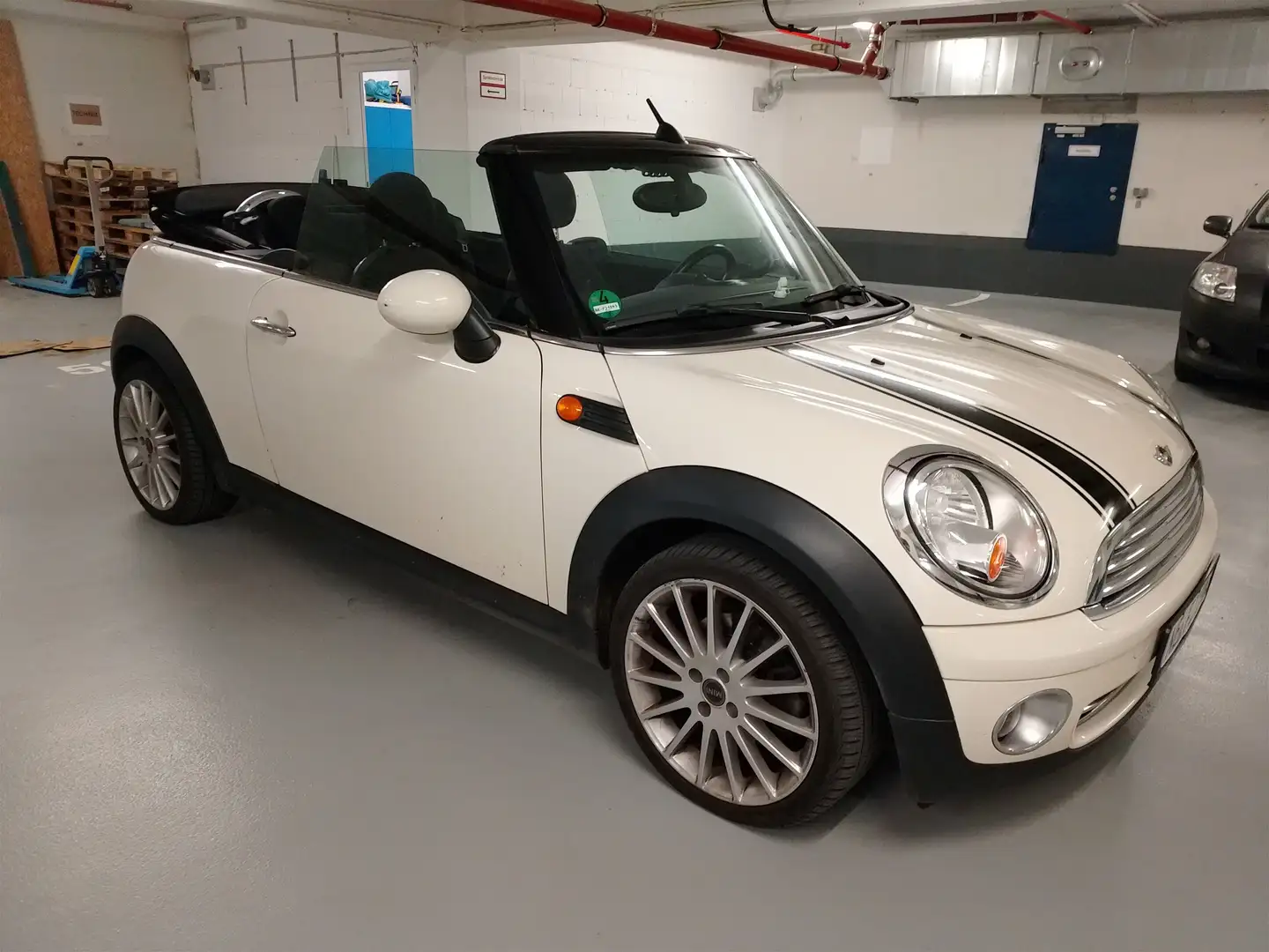 MINI Cooper Cabrio Weiß - 2
