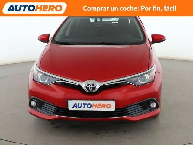 Toyota Auris view 9