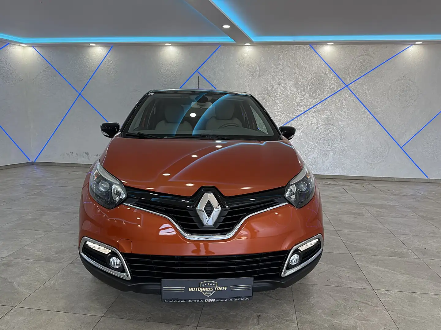 Renault Captur XMod ENERGY TCe 120 EDC*1.BESITZ*NEUE PÜ* Orange - 2