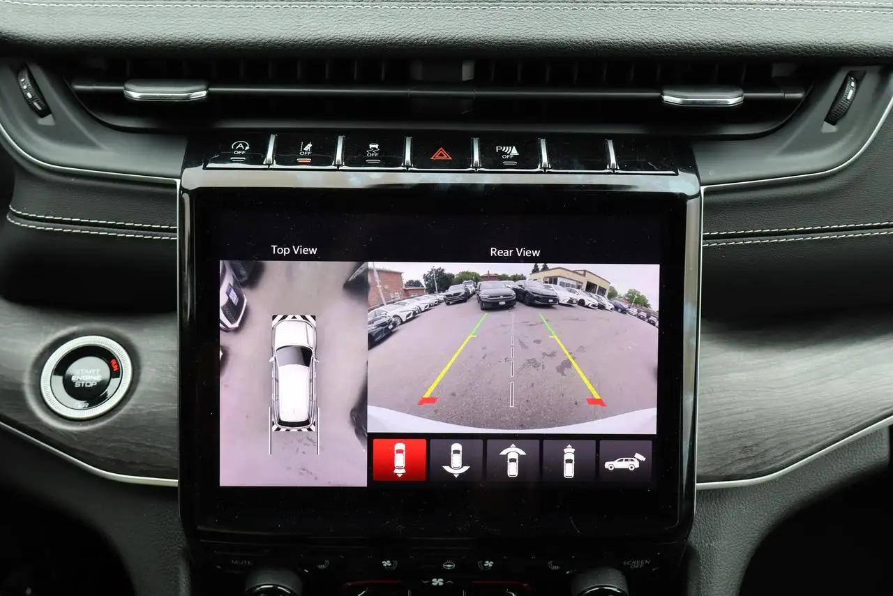 Jeep Grand Cherokee fotografie Jeep Grand Cherokee