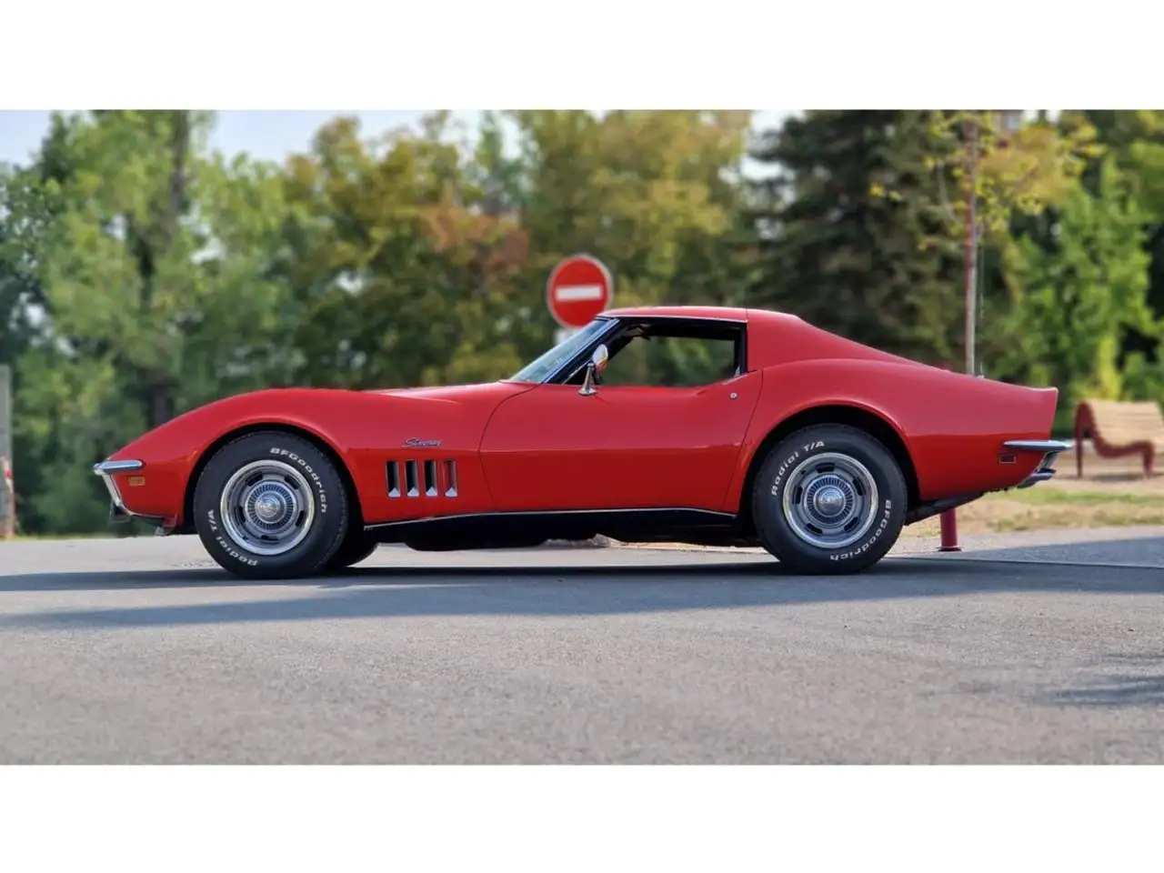 Chevrolet Corvette STINGRAY 427CI V8, foto 2