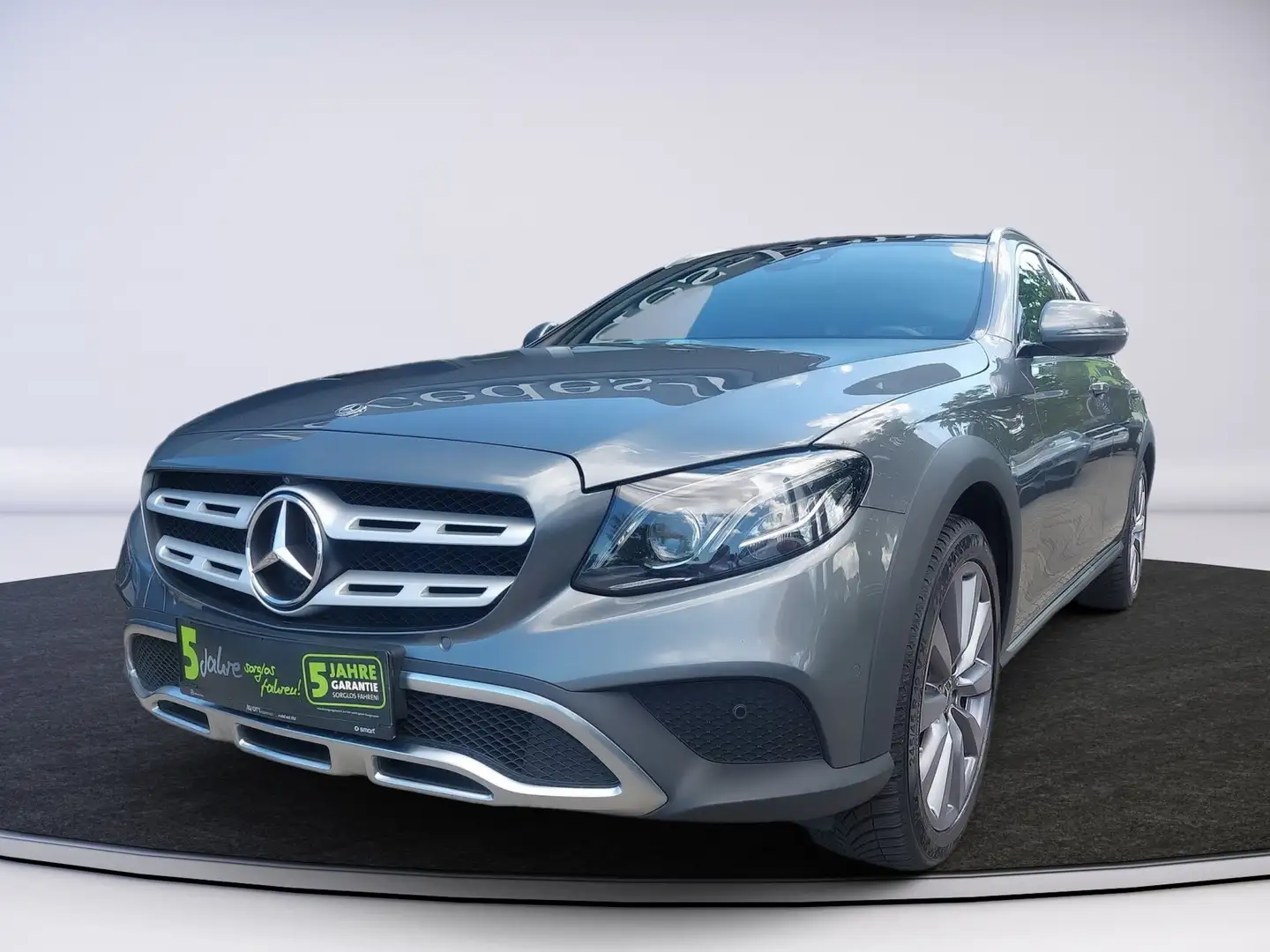 Mercedes-Benz E 220 d T All-Terrain 4MATIC Premium Plus Grau - 2