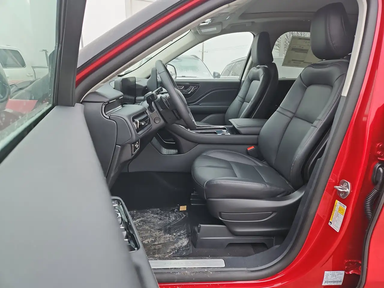 Lincoln Aviator снимка Lincoln Aviator