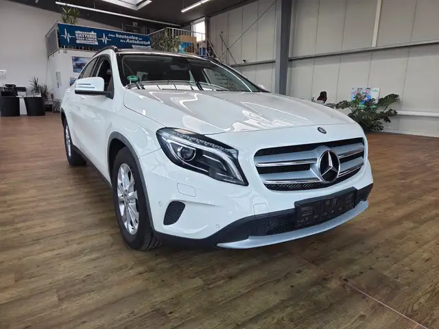Mercedes-Benz GLA 200 GLA GLA 200