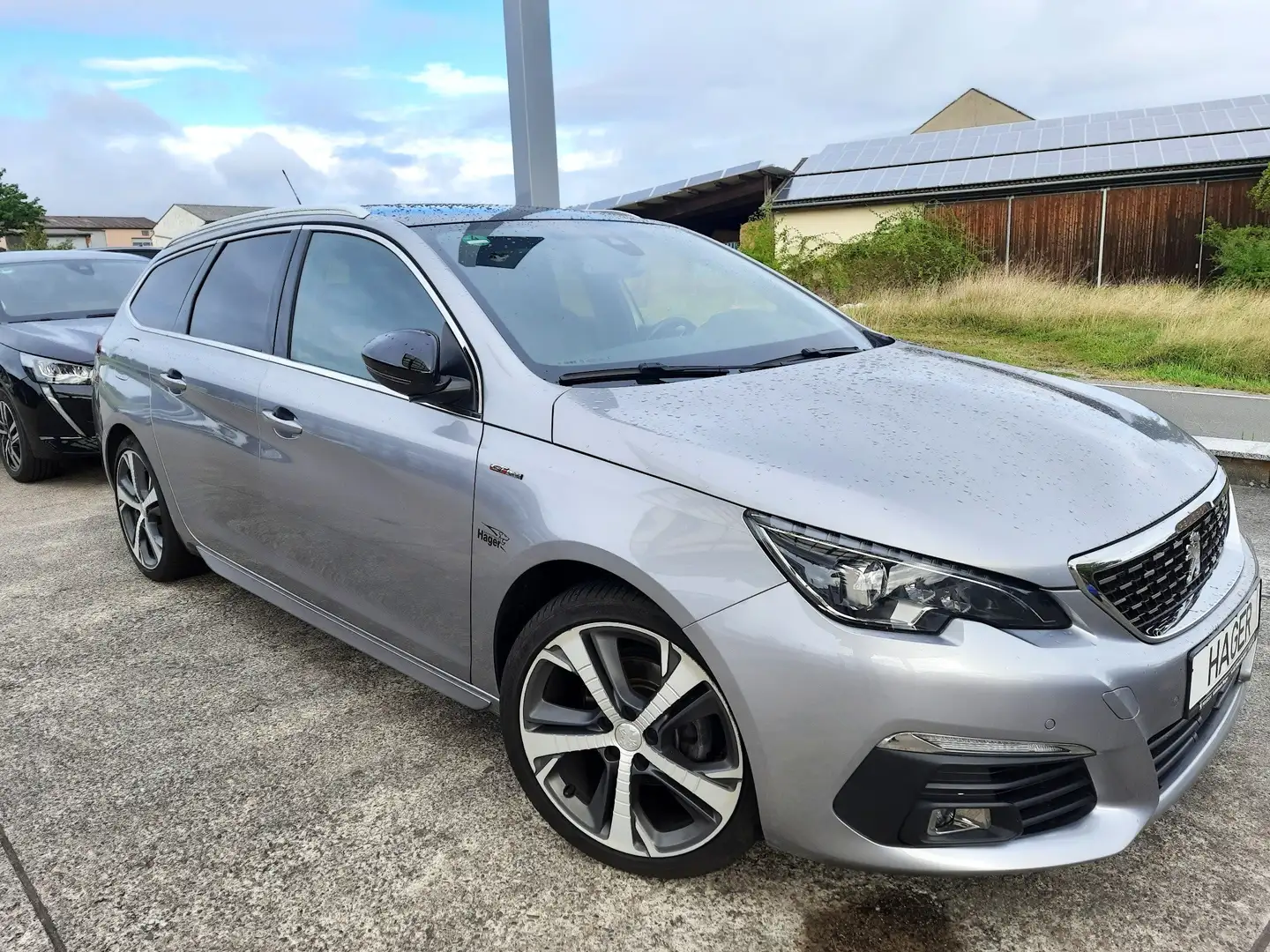 Peugeot 308 SW GTLine 130 Panorama Leder SitzHeiz DAB Navi AHK Silber - 1