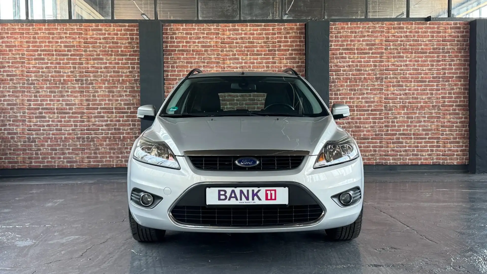 Ford Focus 1,8 Titanium HU/AU-NEU*SHZ*NAVI*PDC Silber - 2