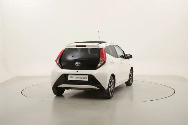 Toyota Aygo view 5