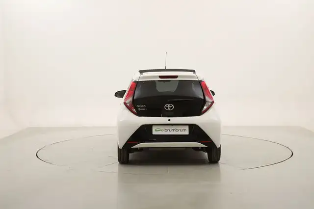 Toyota Aygo view 4