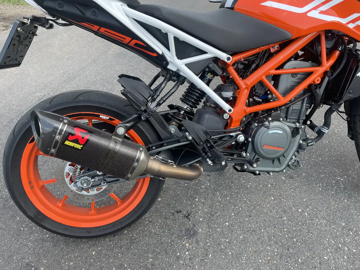 KTM 390 Duke A2 motor - 2