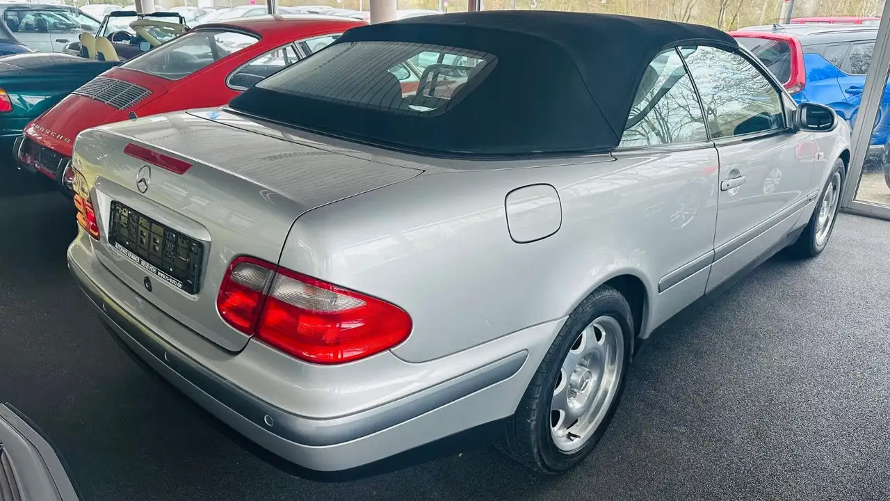 Mercedes-Benz CLK 200 Cabrio ELEGANCE original, Klima, foto 3