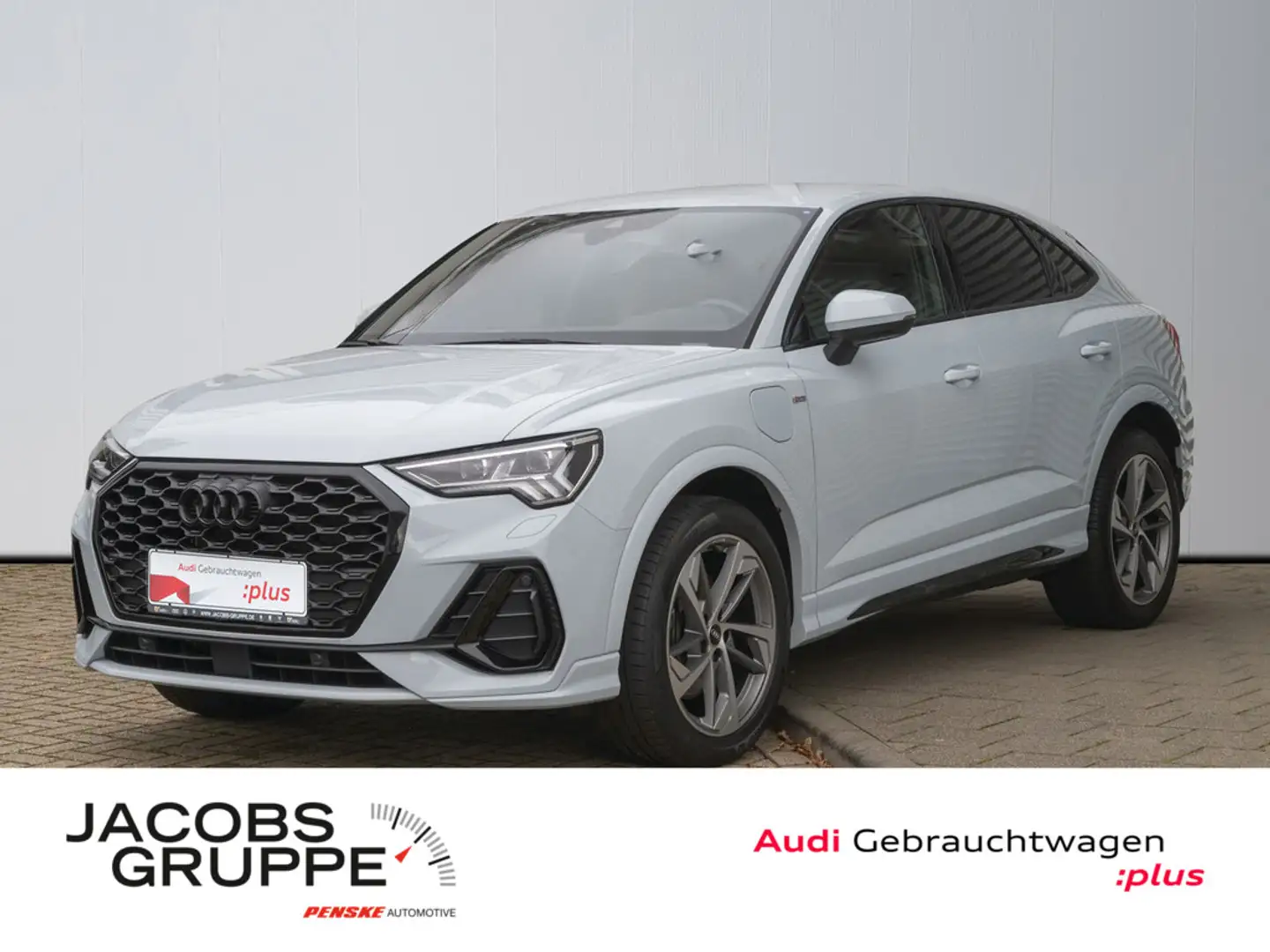 Audi Q3 Sportback 45 TFSIe S line Matrix*SONOS*AHK*RFK*Navi - 1