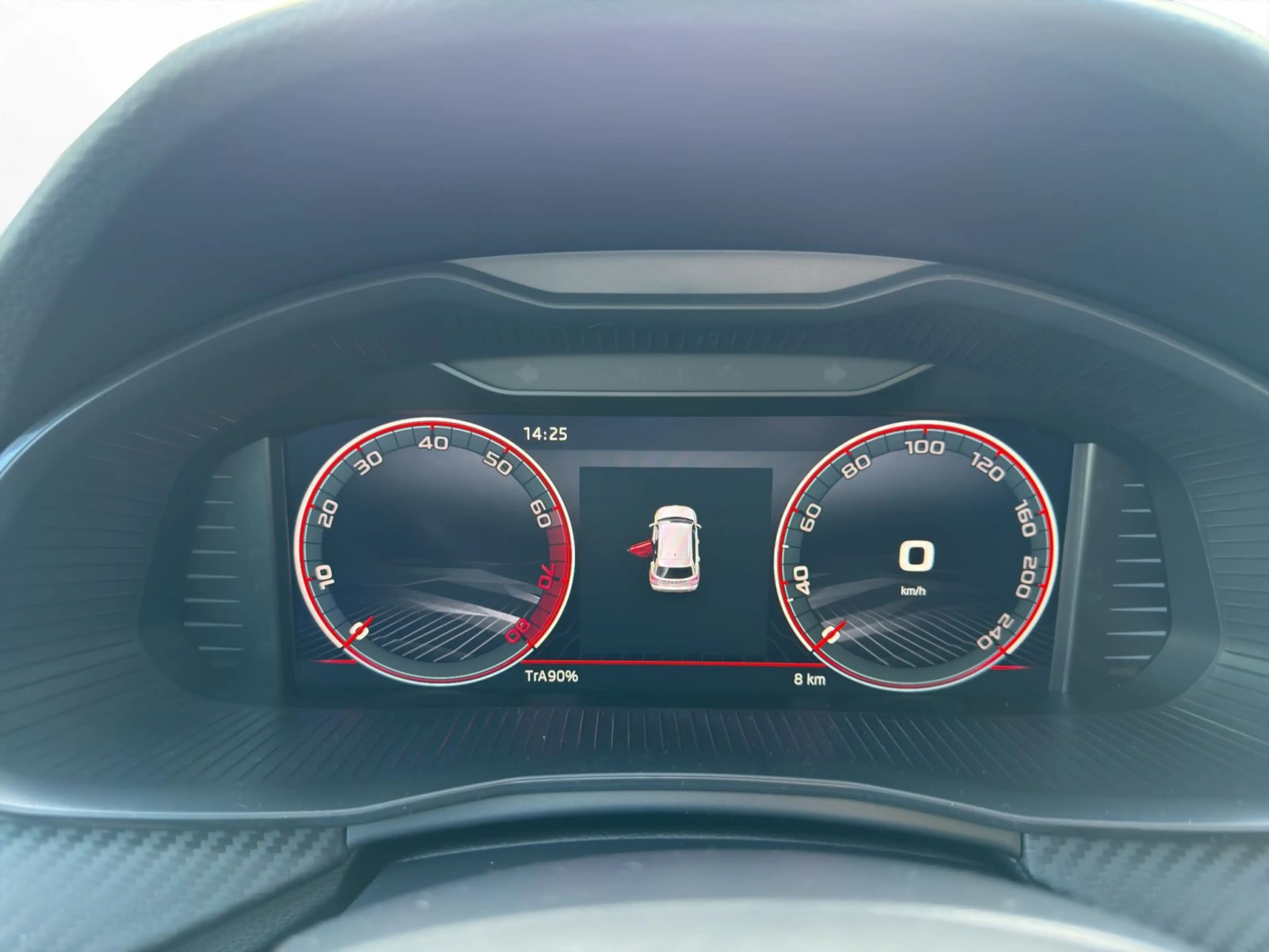 Skoda Kamiq 1.5 TSI Monte Carlo OPF — photo 15