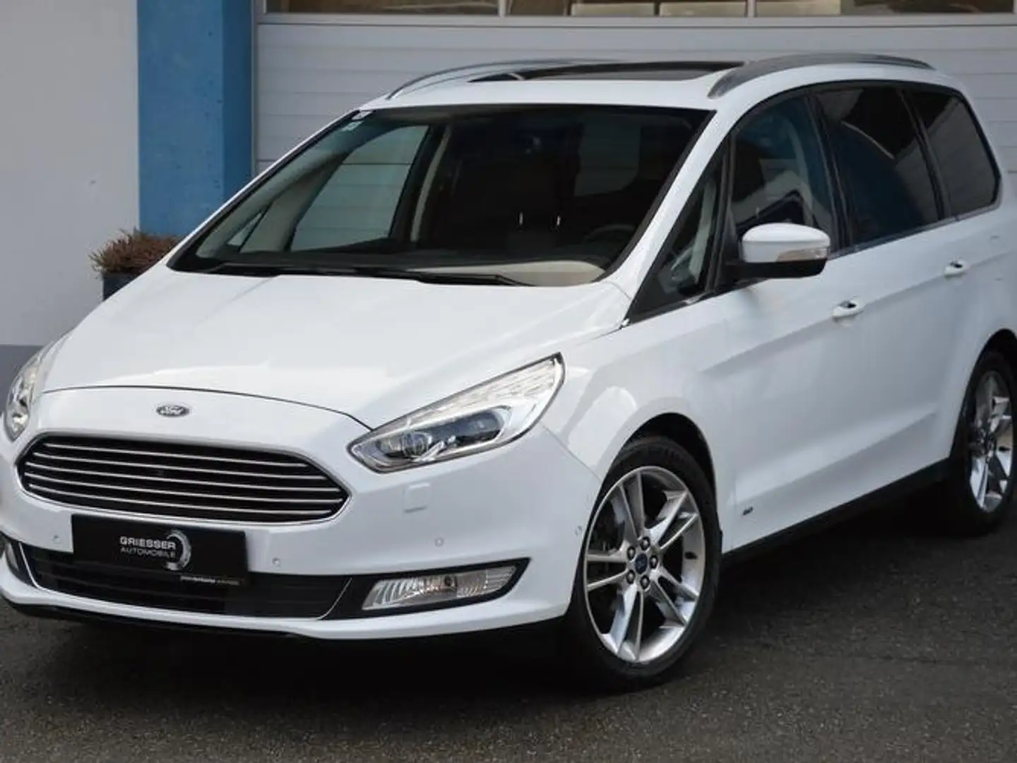 Ford Galaxy Titanium AWD Aut. 2,0 TDCi *AHK*Assistenzsysteme* Weiß - 1