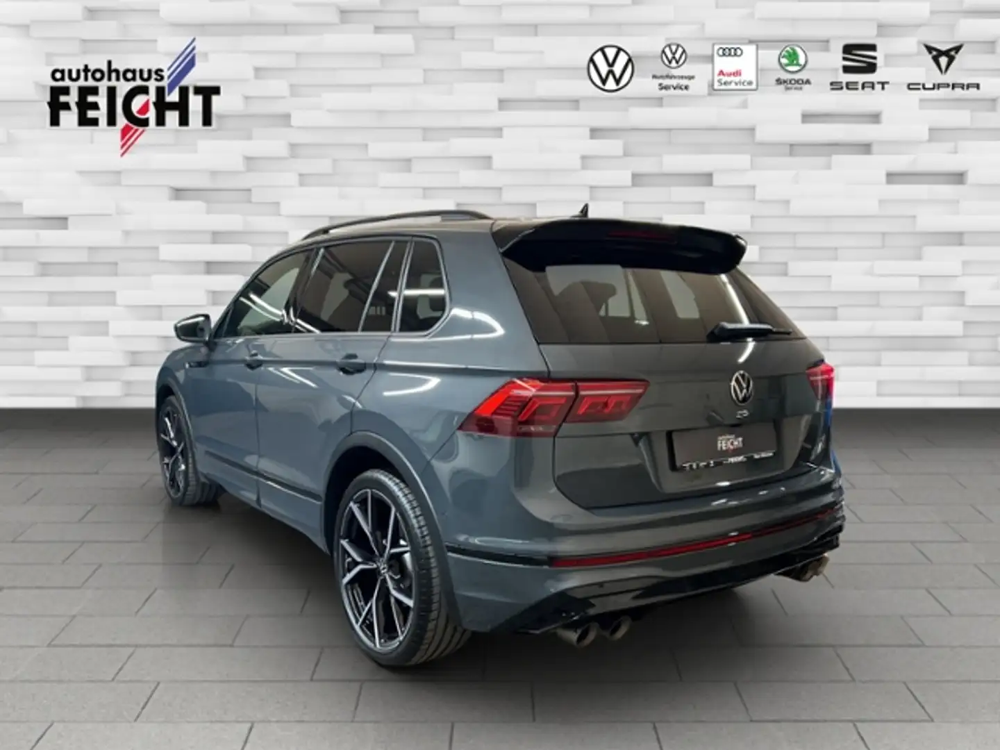 Volkswagen Tiguan R 2.0 TSI  4Motion+AKRAPOVIC+HUD+AHK+PANO Grau - 2