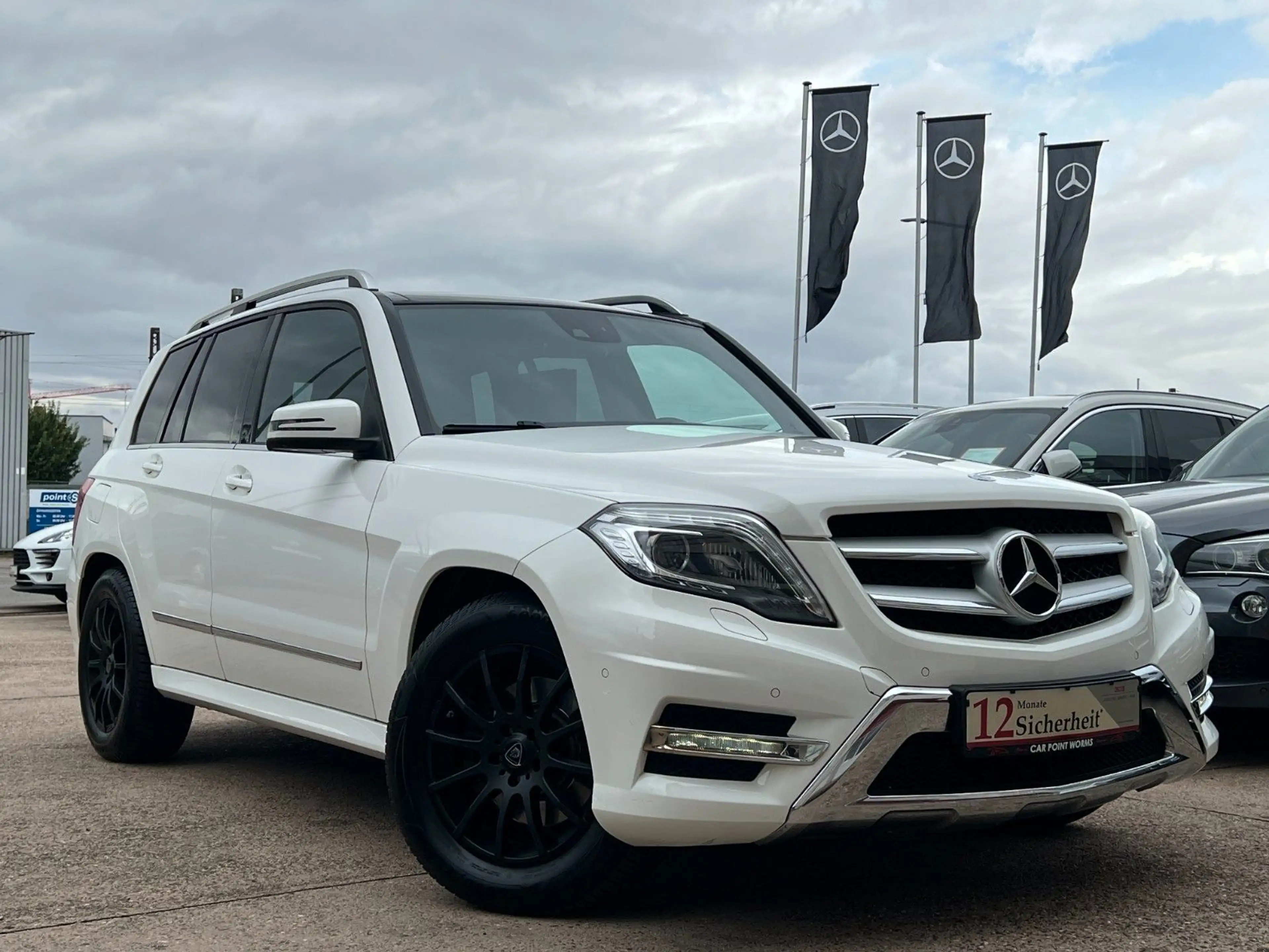 Mercedes-Benz GLK 220 CDI 4M AMG *AUTOMATIK*ILS*AHK*NAVI*