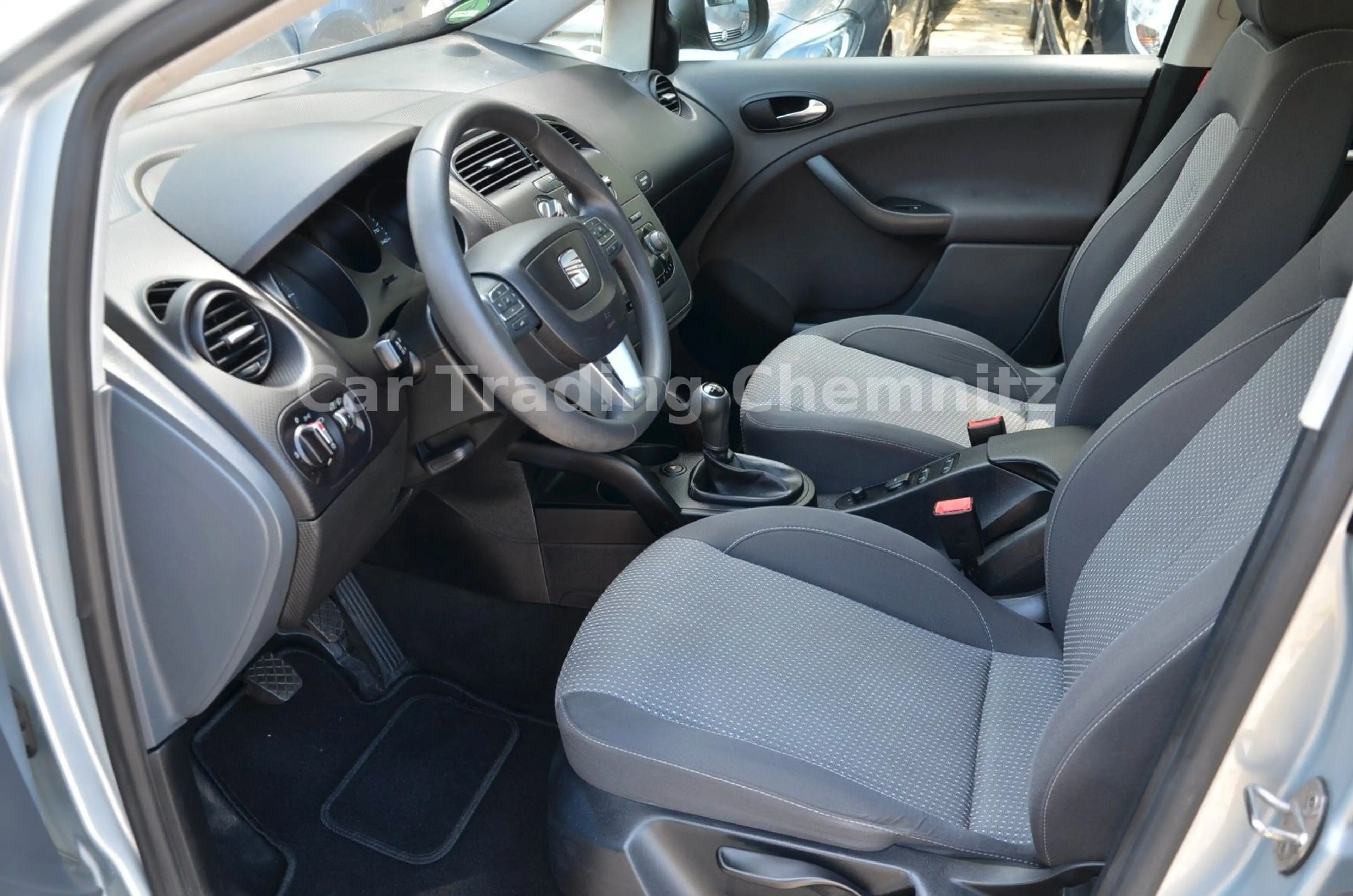 SEAT Altea Reference 1.6 Klima Tüv und Service neu — photo 9