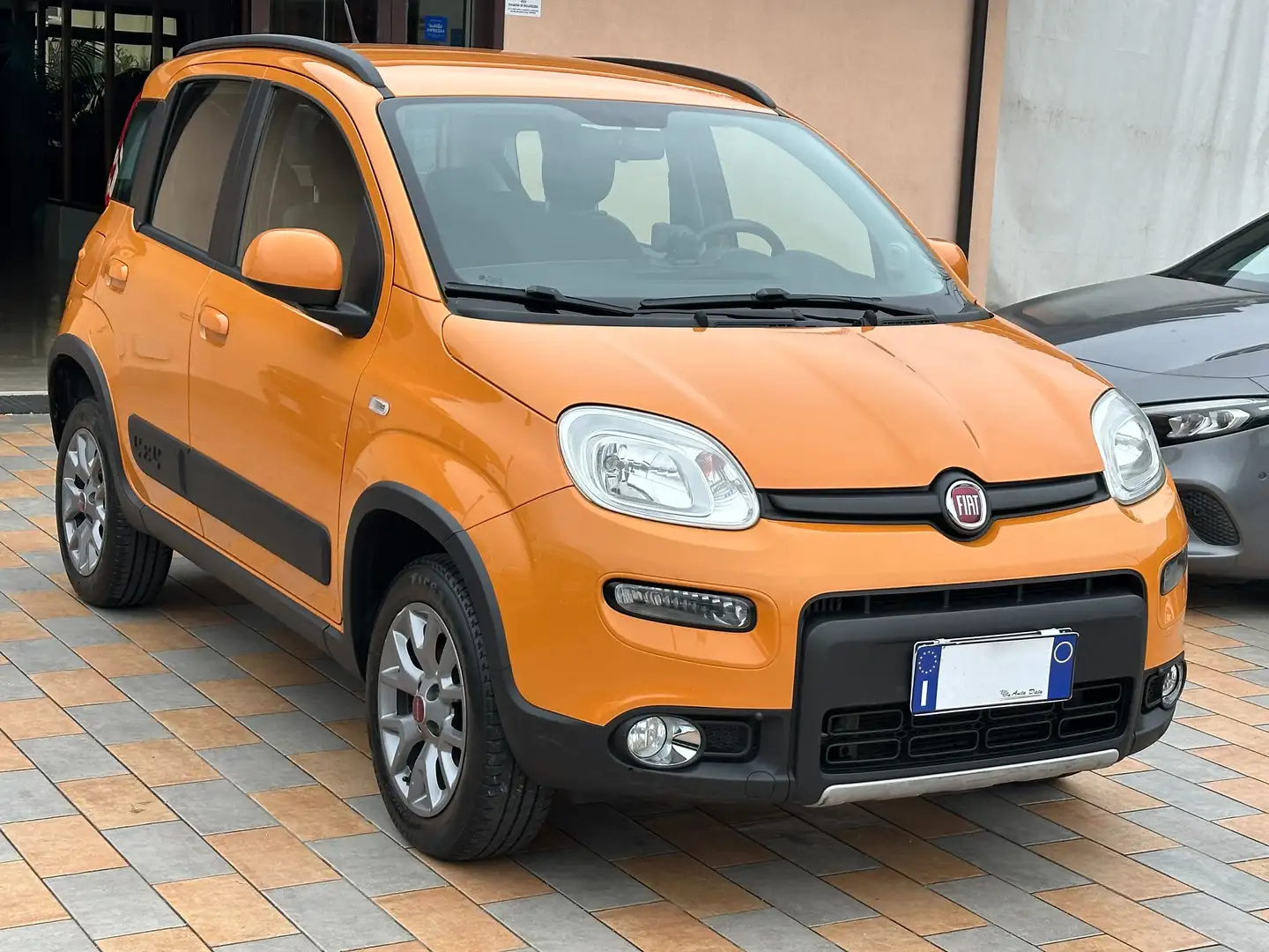 Fiat Panda 4X4 0.9 T.AIR 85 cv. Orange - 2
